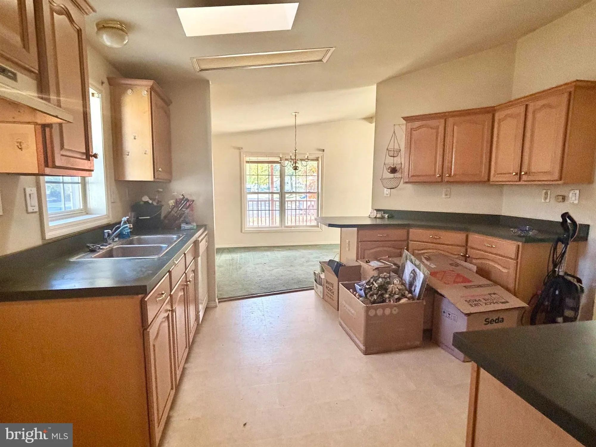 Property Slideshow image 12 of 22 | 78 oakmont dr, Mays Landing, NJ, 08330