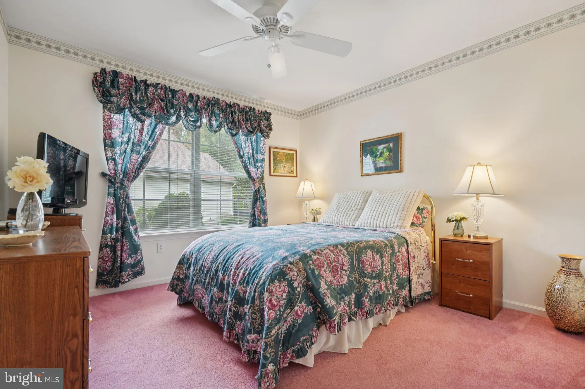 Property Slideshow image 16 of 41 | 2703 meadow lake dr, Toms River, NJ, 08755