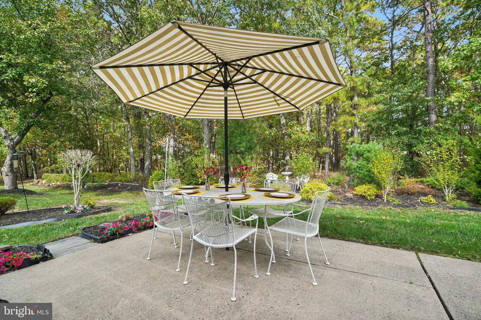 Property Slideshow image 26 of 41 | 2703 meadow lake dr, Toms River, NJ, 08755
