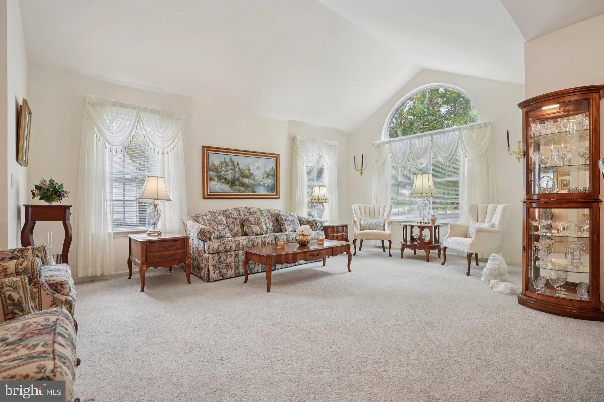 Property Slideshow image 4 of 41 | 2703 meadow lake dr, Toms River, NJ, 08755