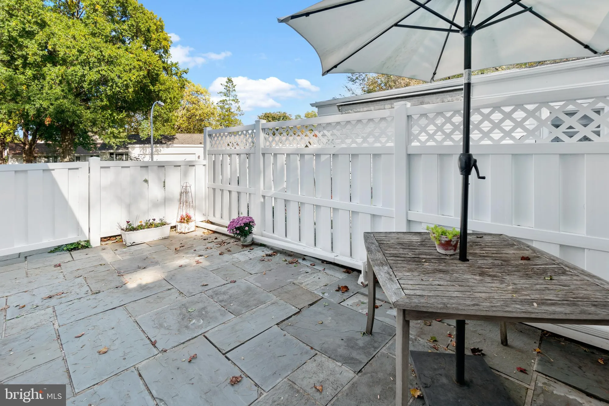 Property Slideshow image 20 of 35 | 3638 edelmar ter # 123-b, Silver Spring, MD, 20906