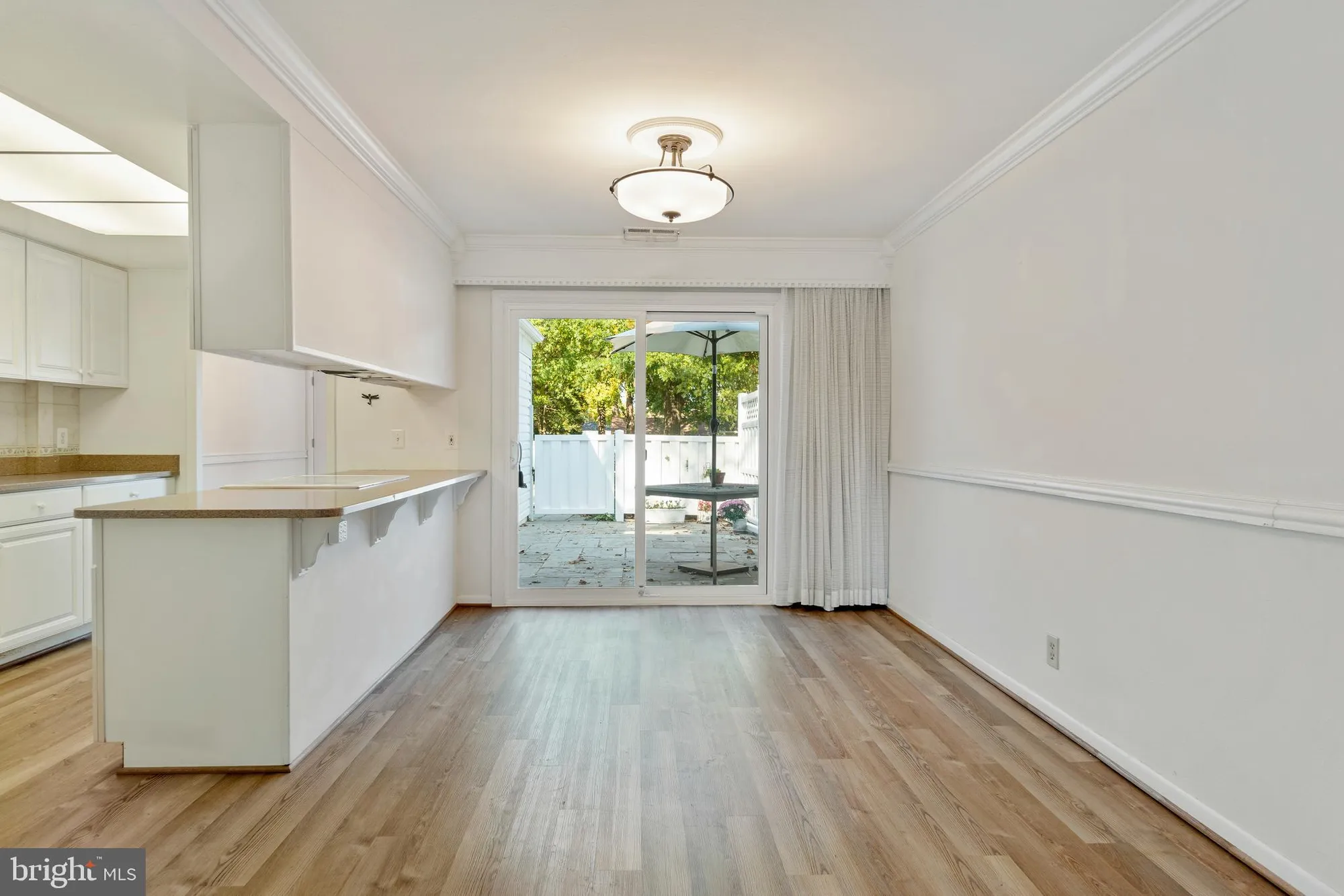 Property Slideshow image 7 of 35 | 3638 edelmar ter # 123-b, Silver Spring, MD, 20906