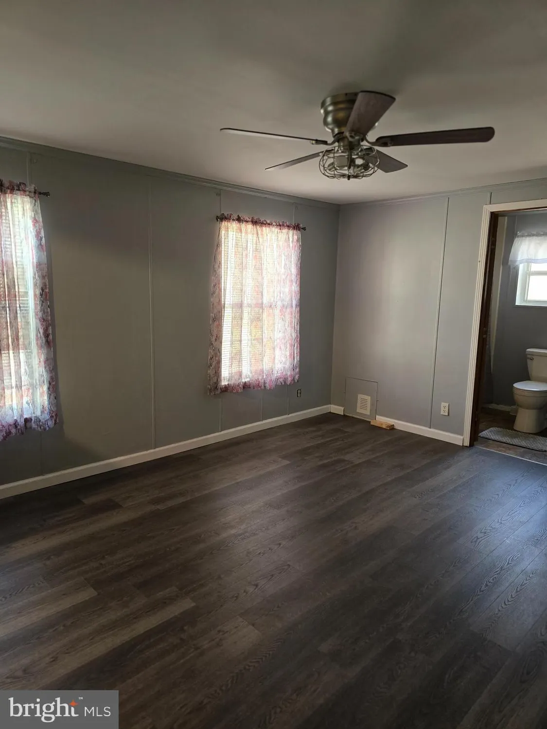 Property Slideshow image 16 of 21 | 43 hickory ln, Mays Landing, NJ, 08330