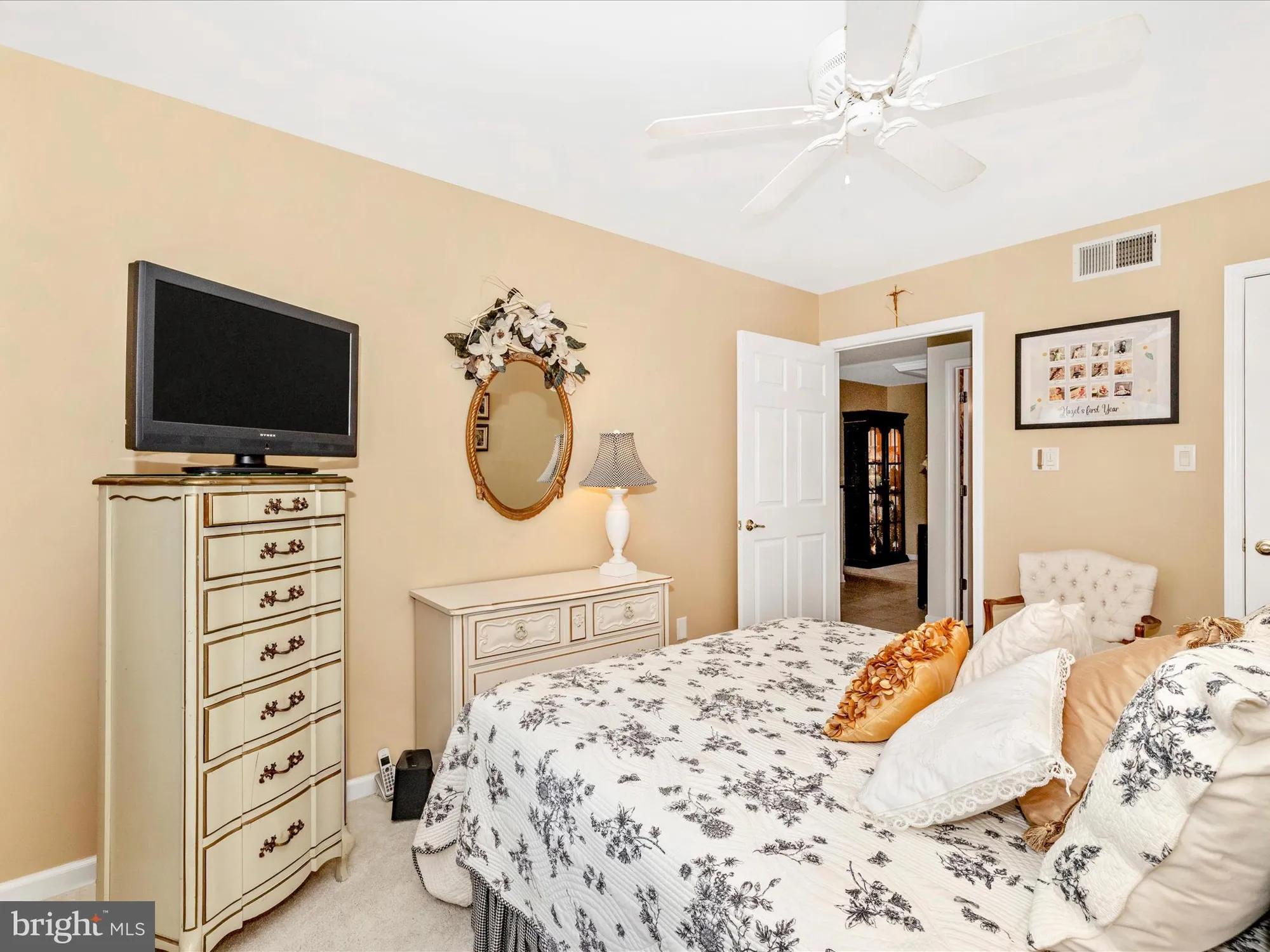 Property Slideshow image 36 of 52 | 2375 aronimink cir, Fayetteville, PA, 17222