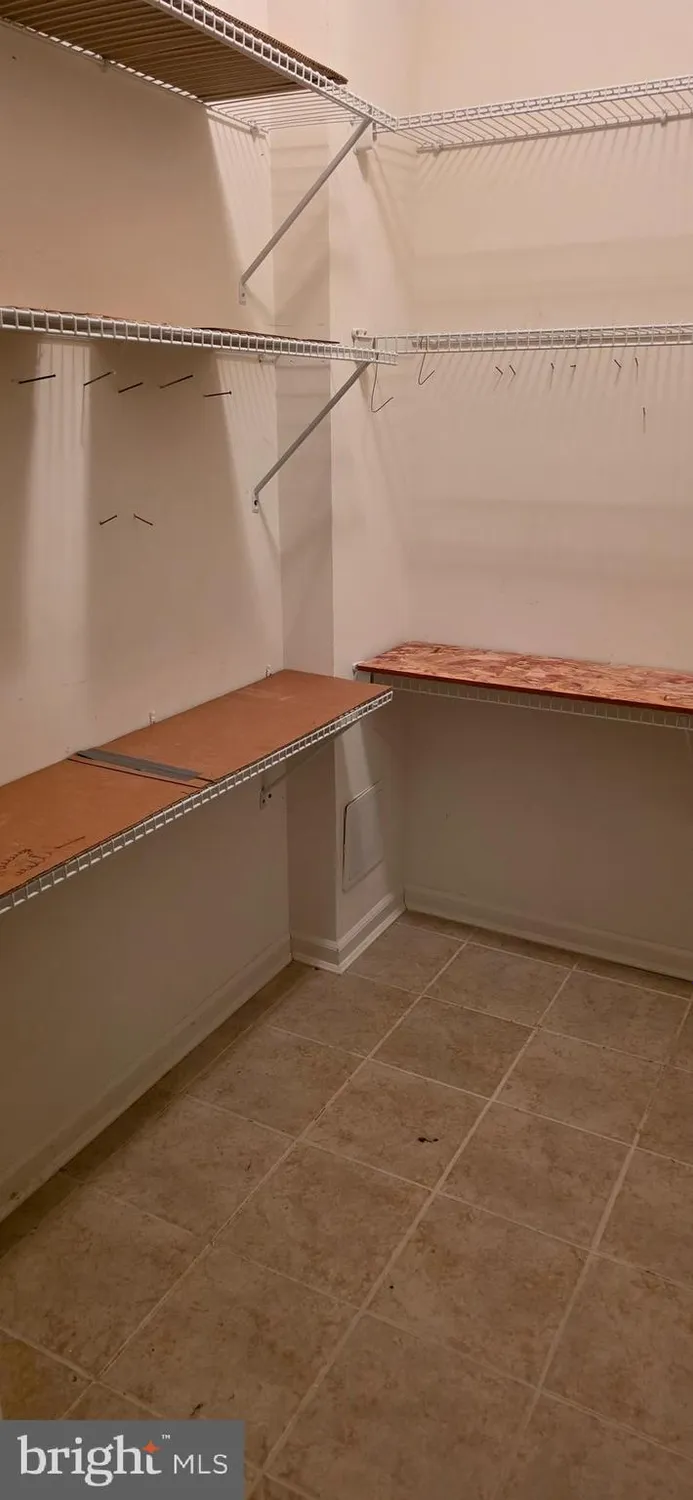 Property Slideshow image 11 of 14 | 1014 samantha ln apt 102, Odenton, MD, 21113