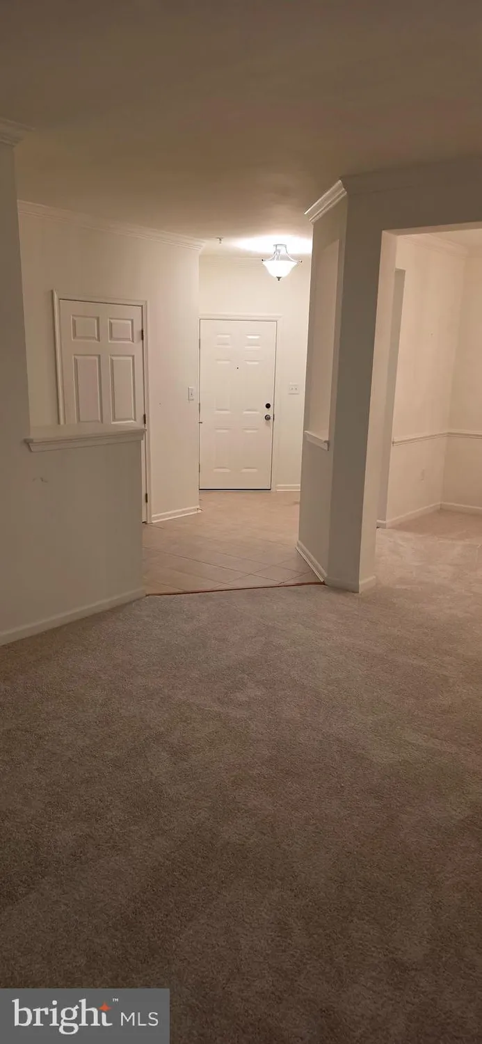 Property Slideshow image 2 of 14 | 1014 samantha ln apt 102, Odenton, MD, 21113