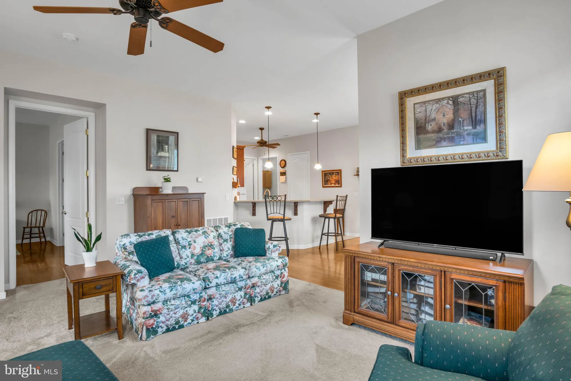 Property Slideshow image 16 of 33 | 110 bluebell dr, Mechanicsburg, PA, 17050