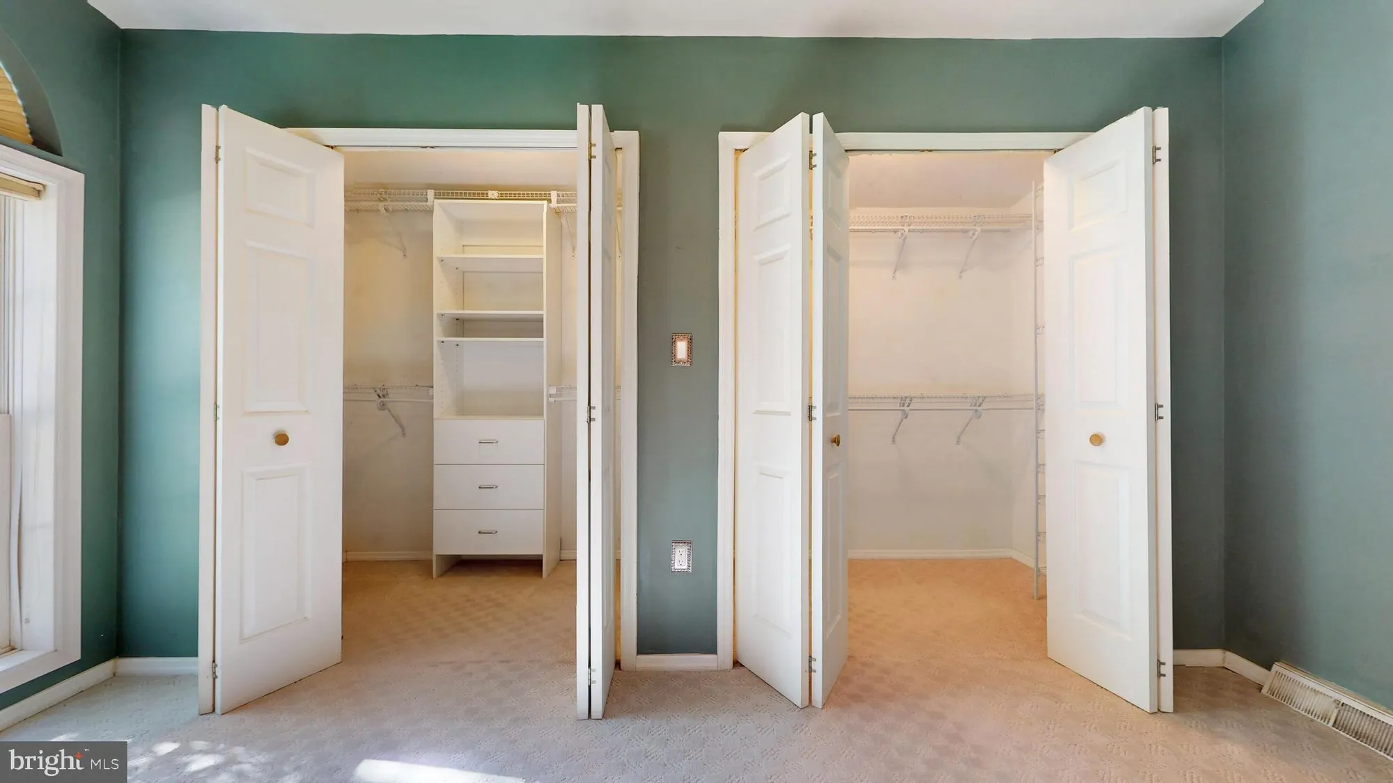 Property Slideshow image 17 of 39 | 72 knollwood dr, Mays Landing, NJ, 08330