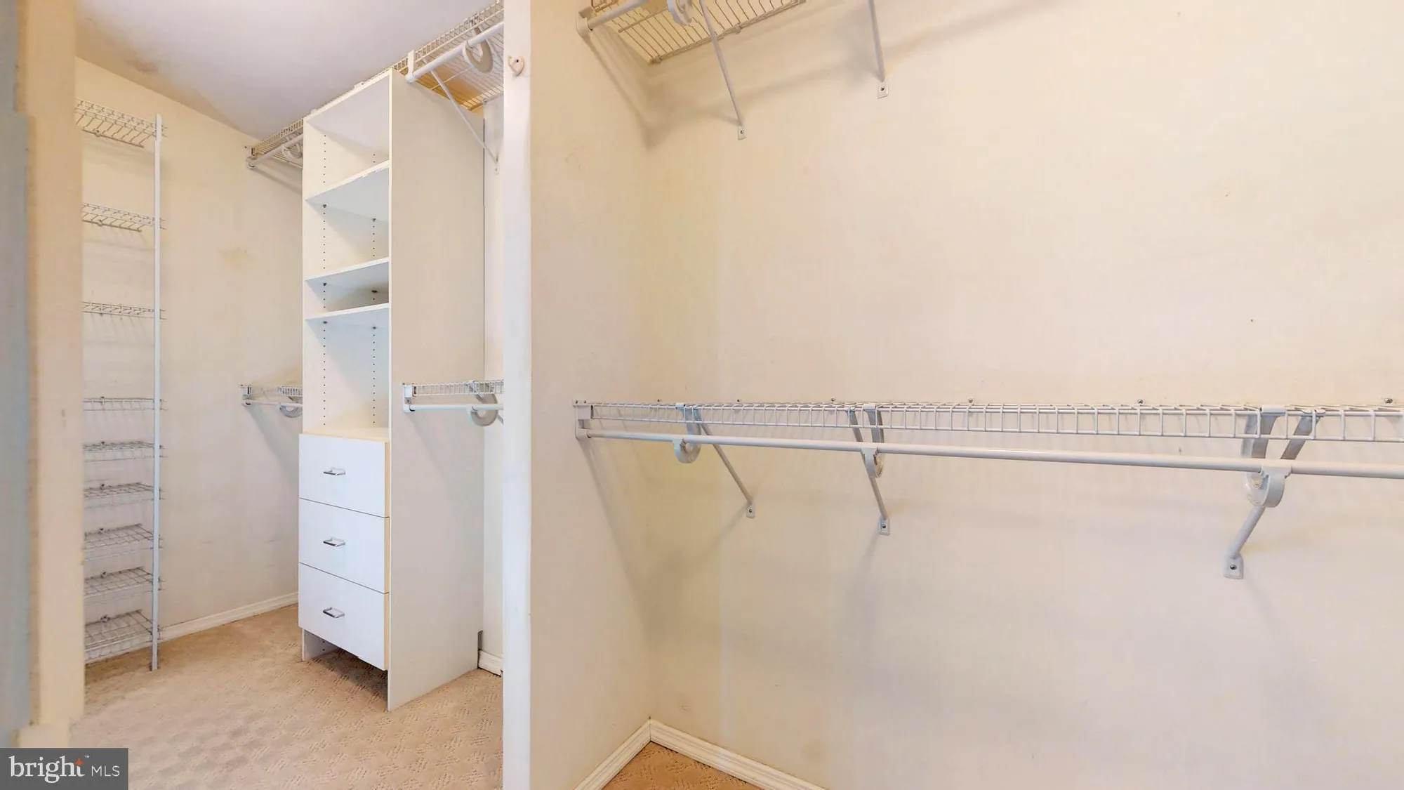 Property Slideshow image 18 of 39 | 72 knollwood dr, Mays Landing, NJ, 08330