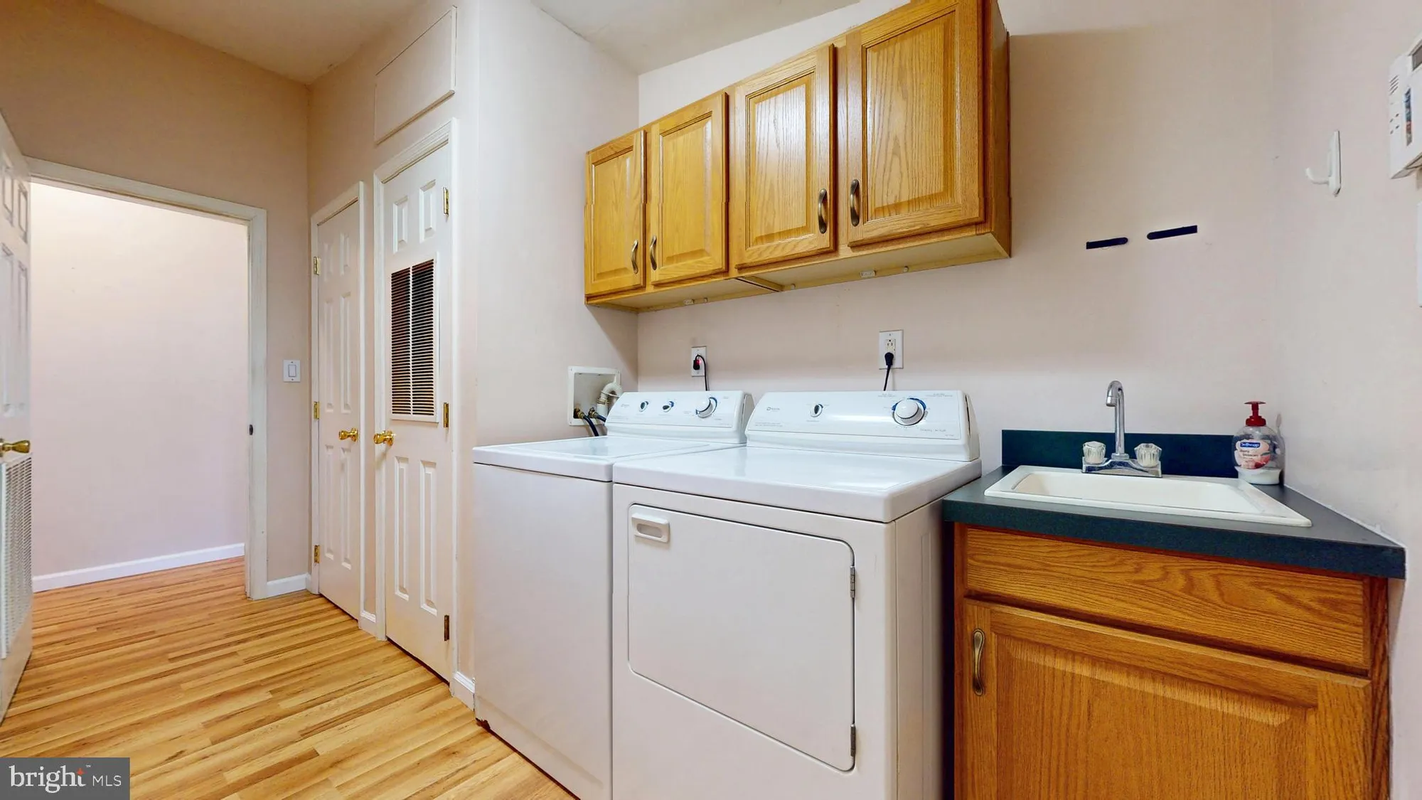 Property Slideshow image 28 of 39 | 72 knollwood dr, Mays Landing, NJ, 08330