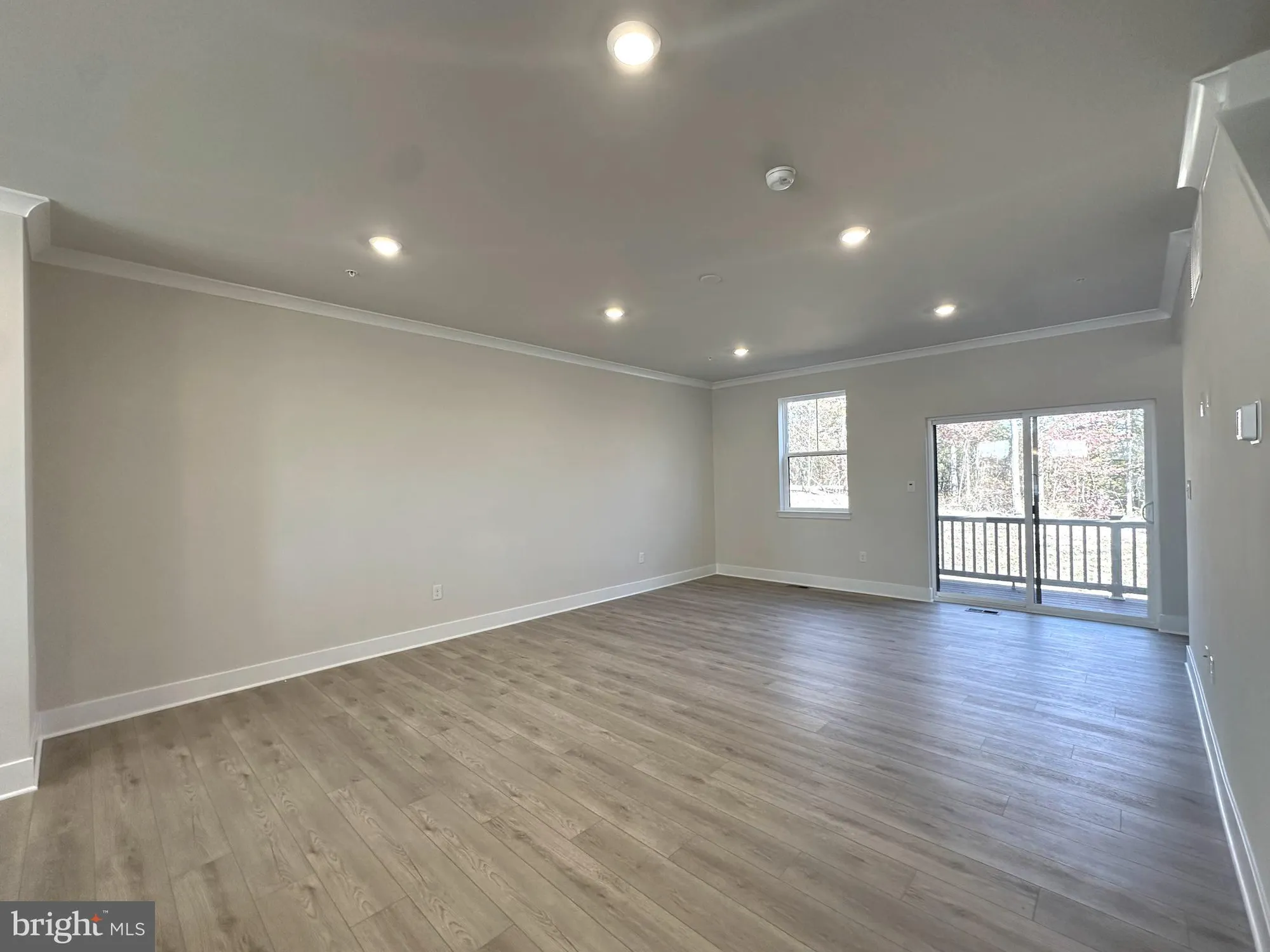 Property Slideshow image 9 of 39 | 1206 crested wood dr, Laurel, MD, 20724