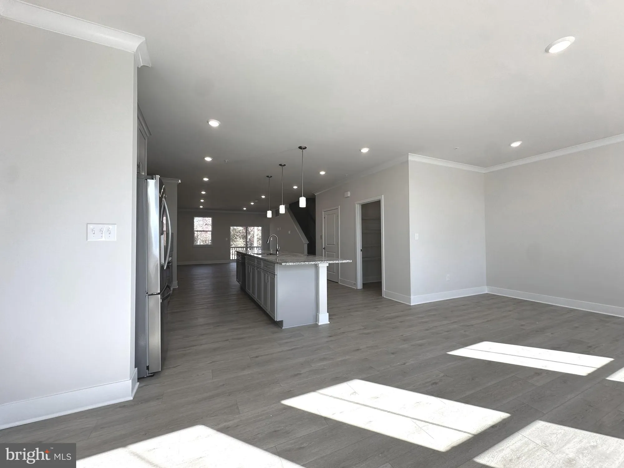 Property Slideshow image 14 of 39 | 1206 crested wood dr, Laurel, MD, 20724