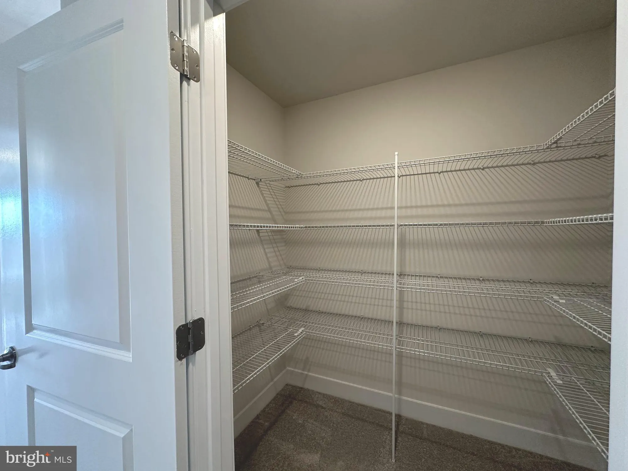 Property Slideshow image 26 of 39 | 1206 crested wood dr, Laurel, MD, 20724