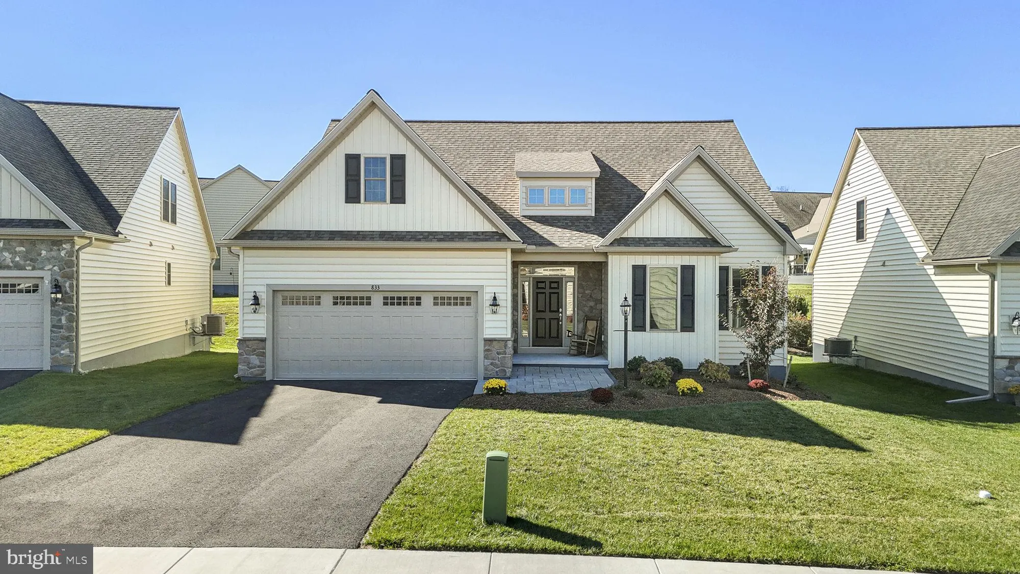 Property Slideshow image 1 of 35 | 833 summer breeze path, Cochranville, PA, 19330