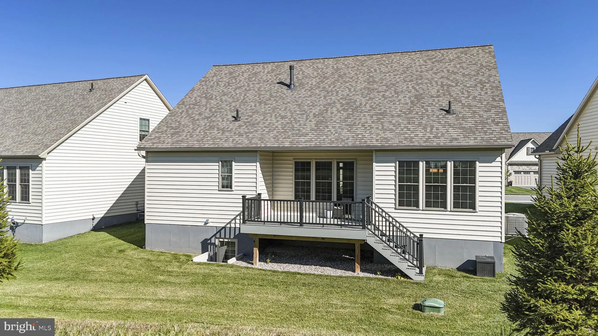 Property Slideshow image 30 of 35 | 833 summer breeze path, Cochranville, PA, 19330