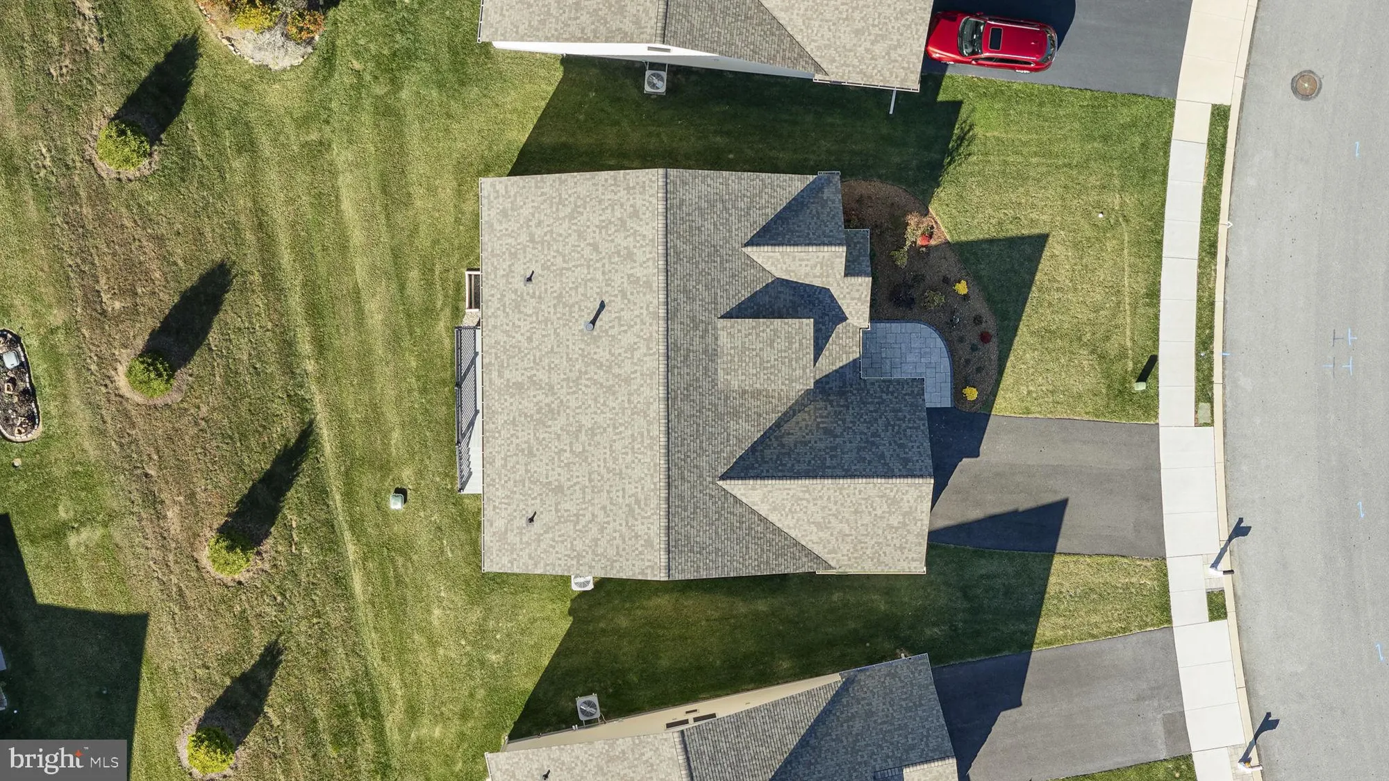 Property Slideshow image 32 of 35 | 833 summer breeze path, Cochranville, PA, 19330