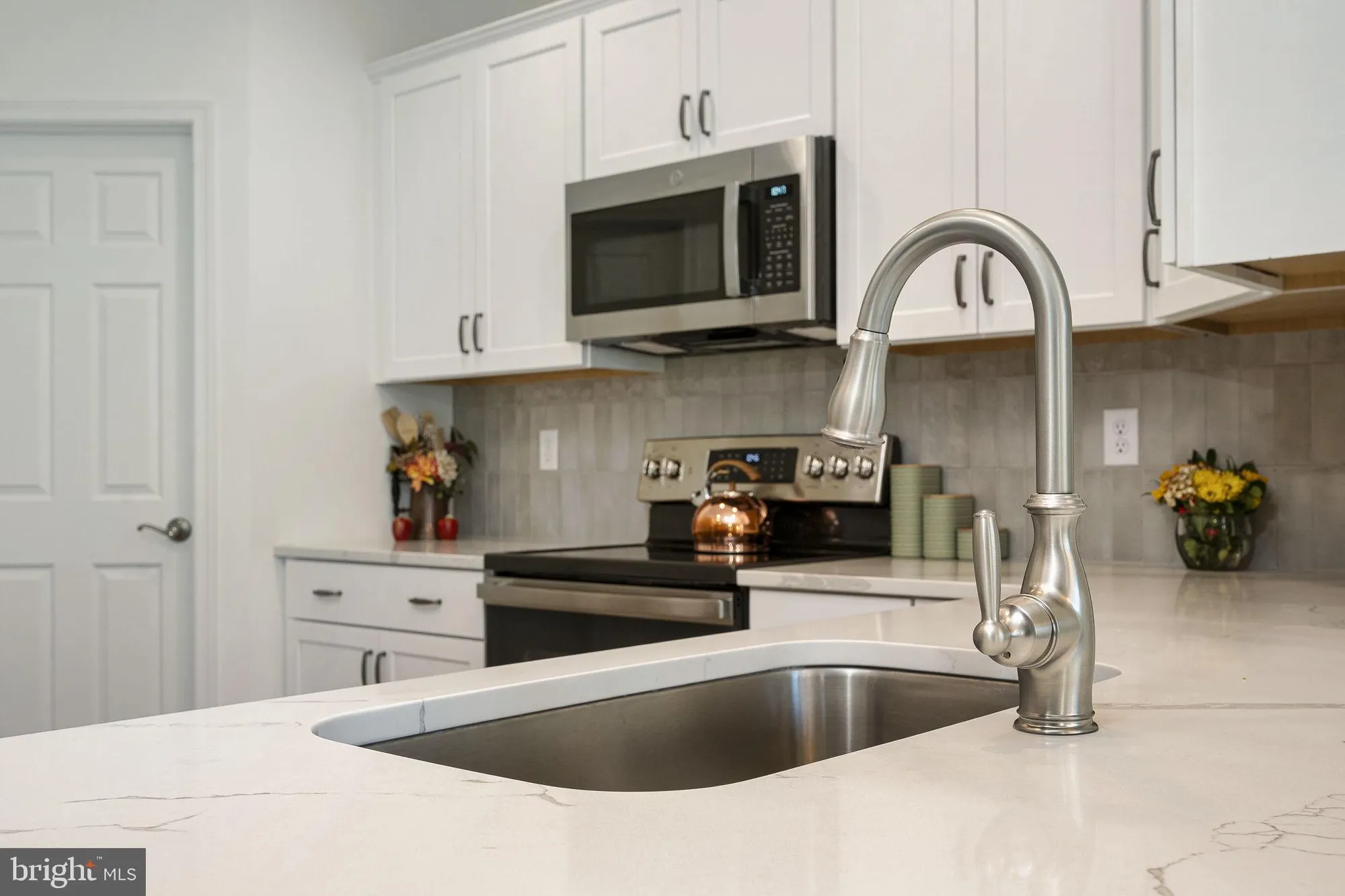 Property Slideshow image 11 of 35 | 833 summer breeze path, Cochranville, PA, 19330