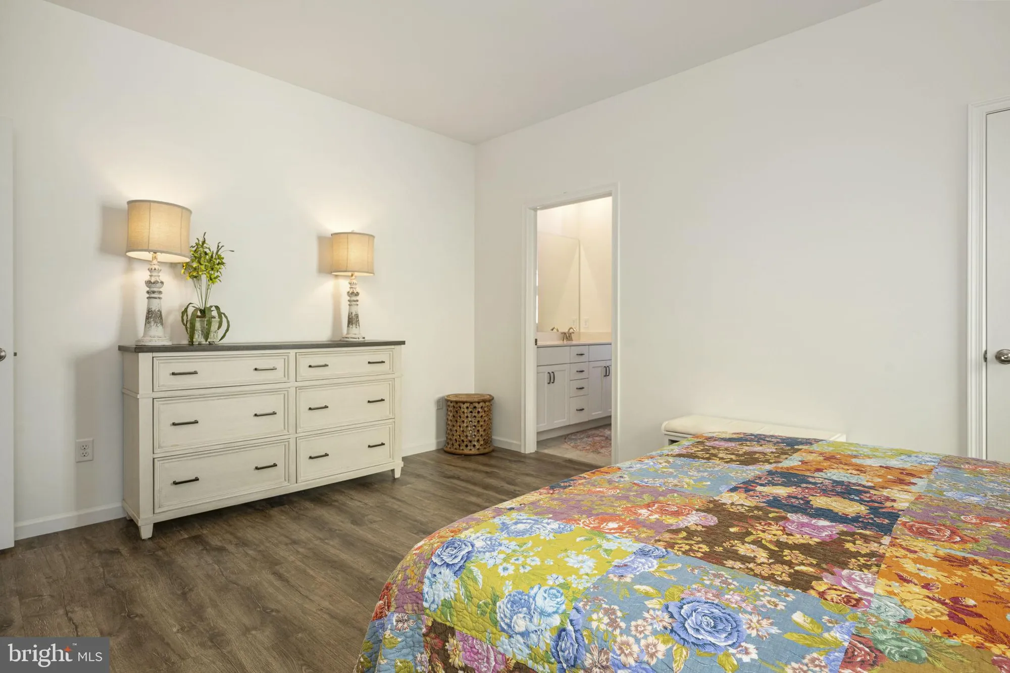 Property Slideshow image 16 of 35 | 833 summer breeze path, Cochranville, PA, 19330