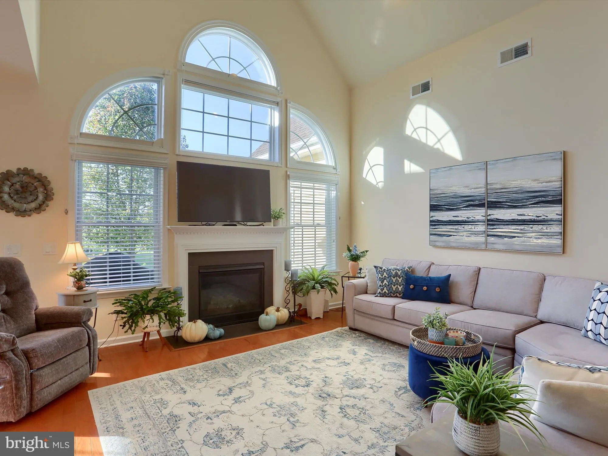 Property Slideshow image 19 of 37 | 86 presidents dr, Mechanicsburg, PA, 17050