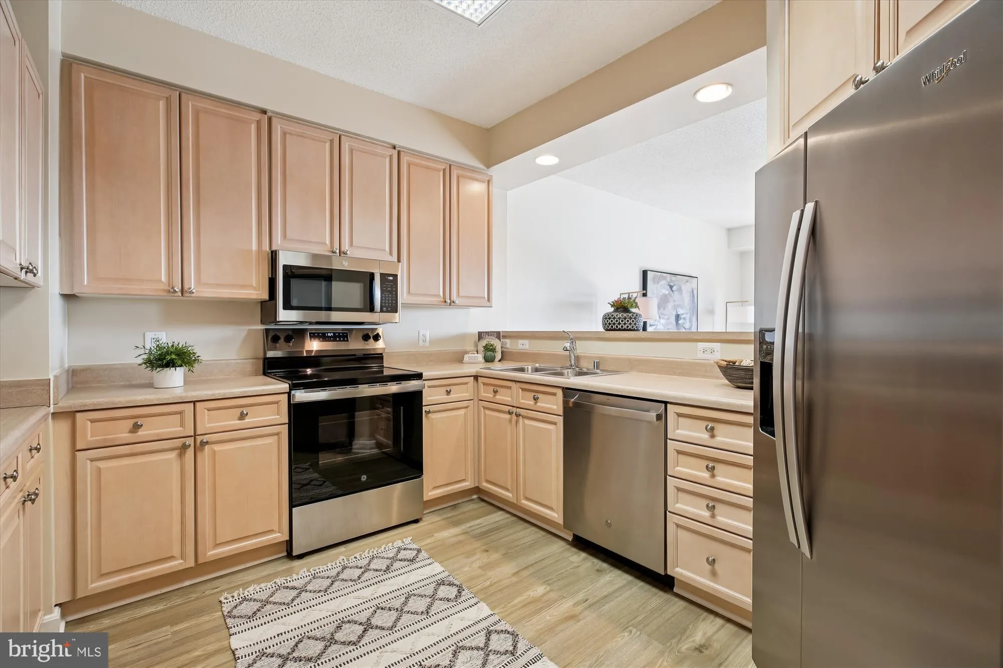 Property Slideshow image 18 of 70 | 3005 s leisure world blvd 802, Silver Spring, MD, 20906