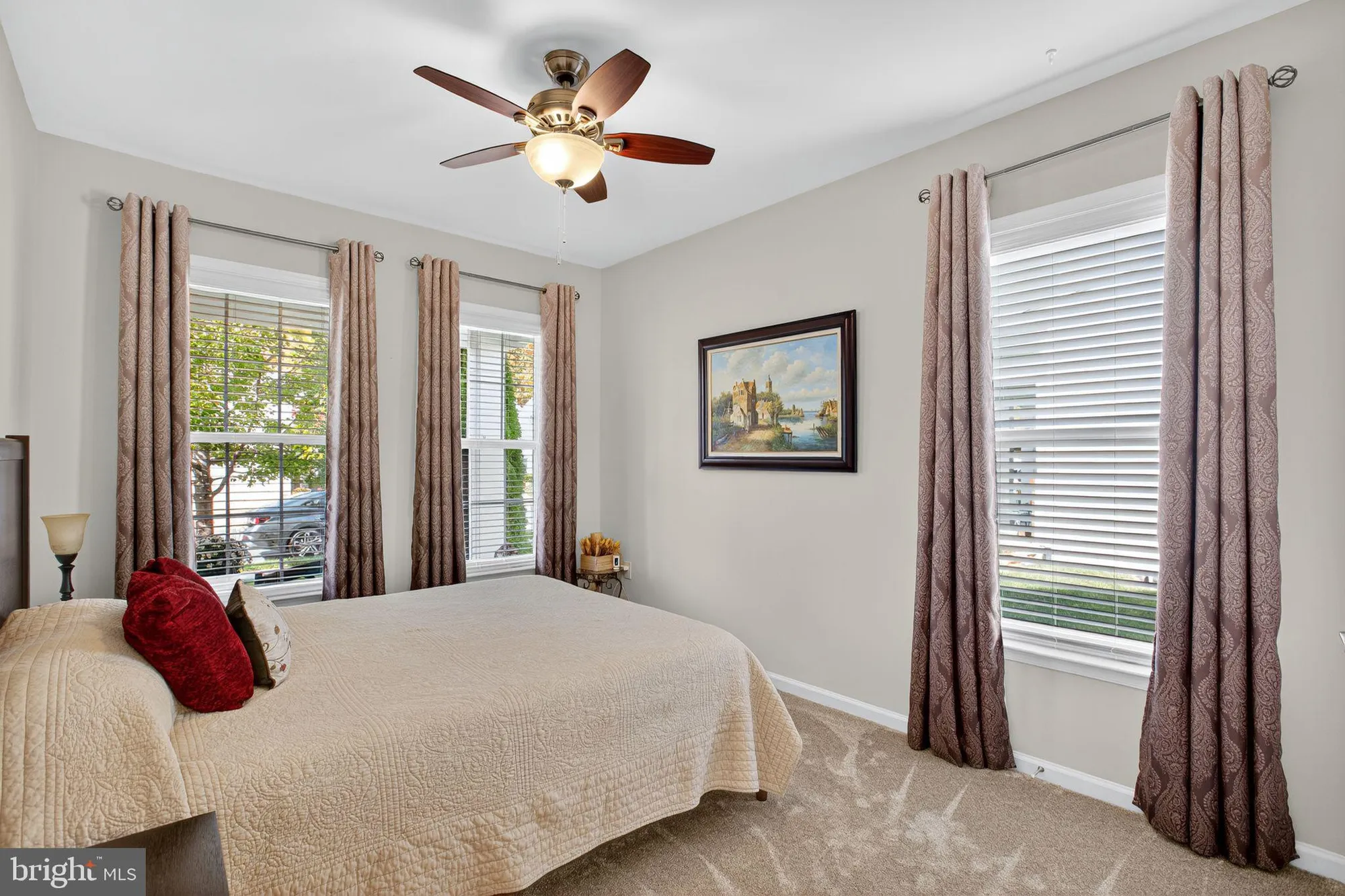 Property Slideshow image 11 of 34 | 130 long point dr, Fredericksburg, VA, 22406