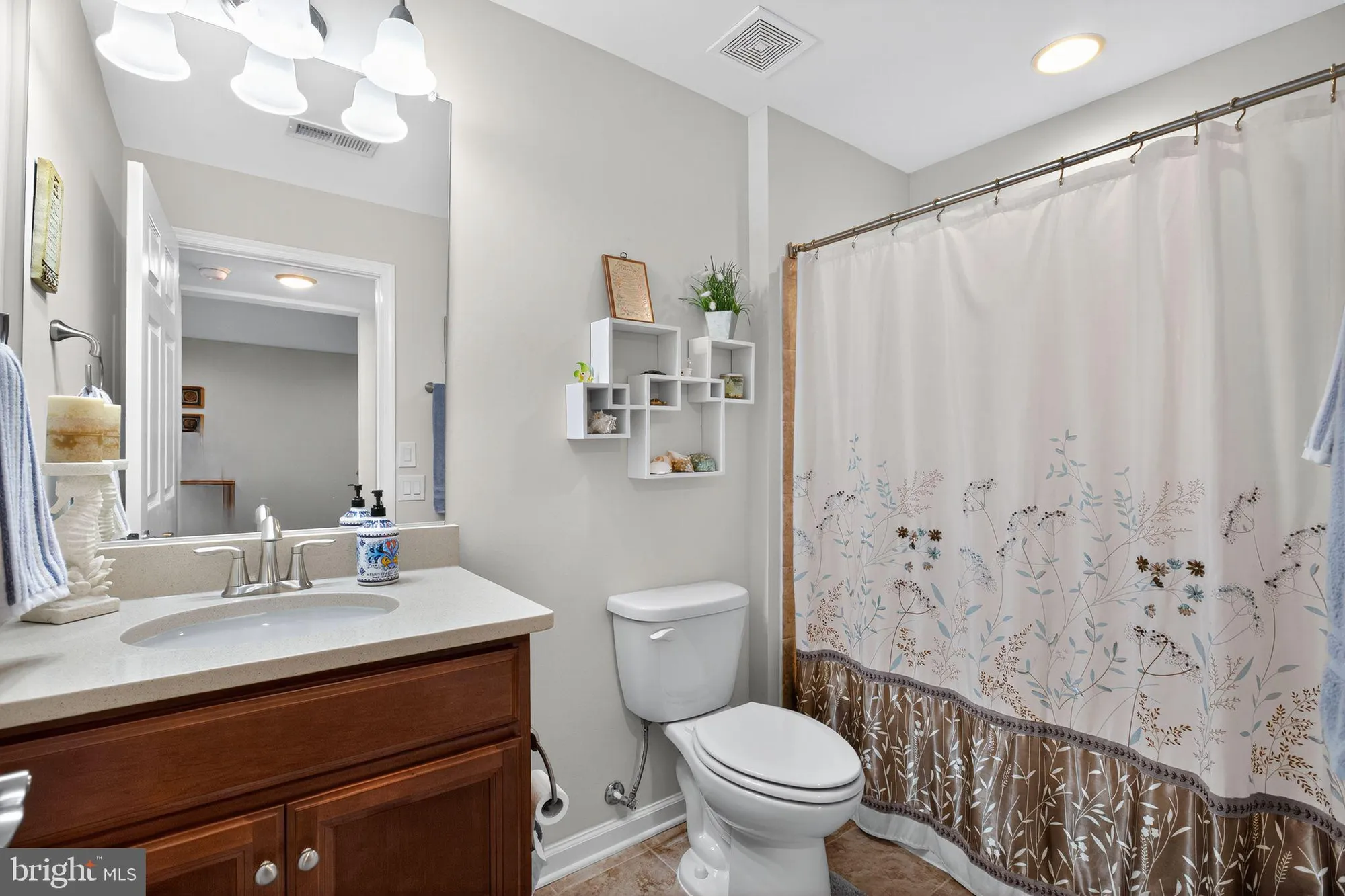 Property Slideshow image 28 of 34 | 130 long point dr, Fredericksburg, VA, 22406