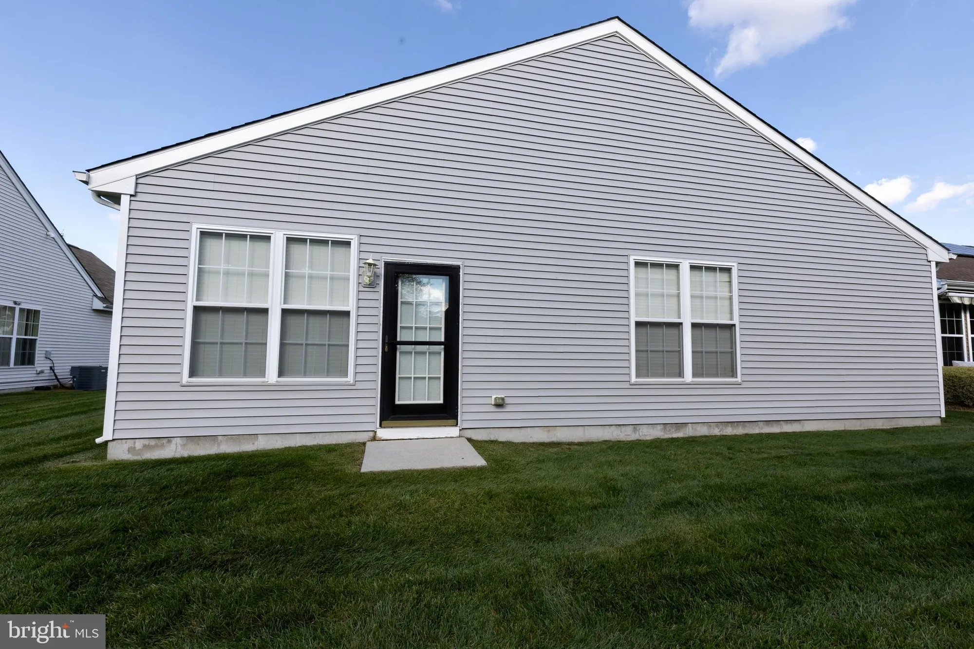 Property Slideshow image 4 of 37 | 22 shelly st, Sicklerville, NJ, 08081