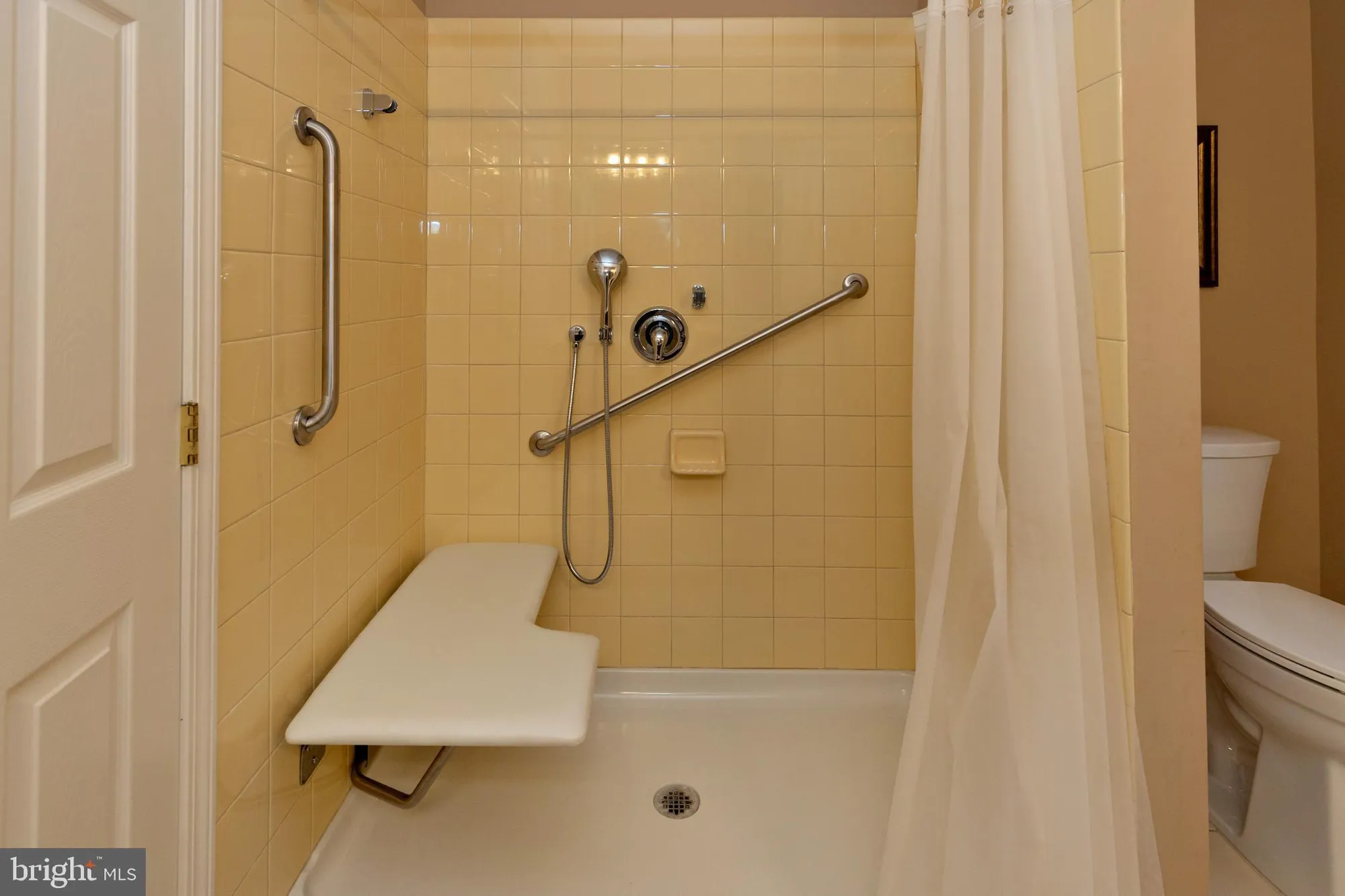 Property Slideshow image 27 of 37 | 22 shelly st, Sicklerville, NJ, 08081