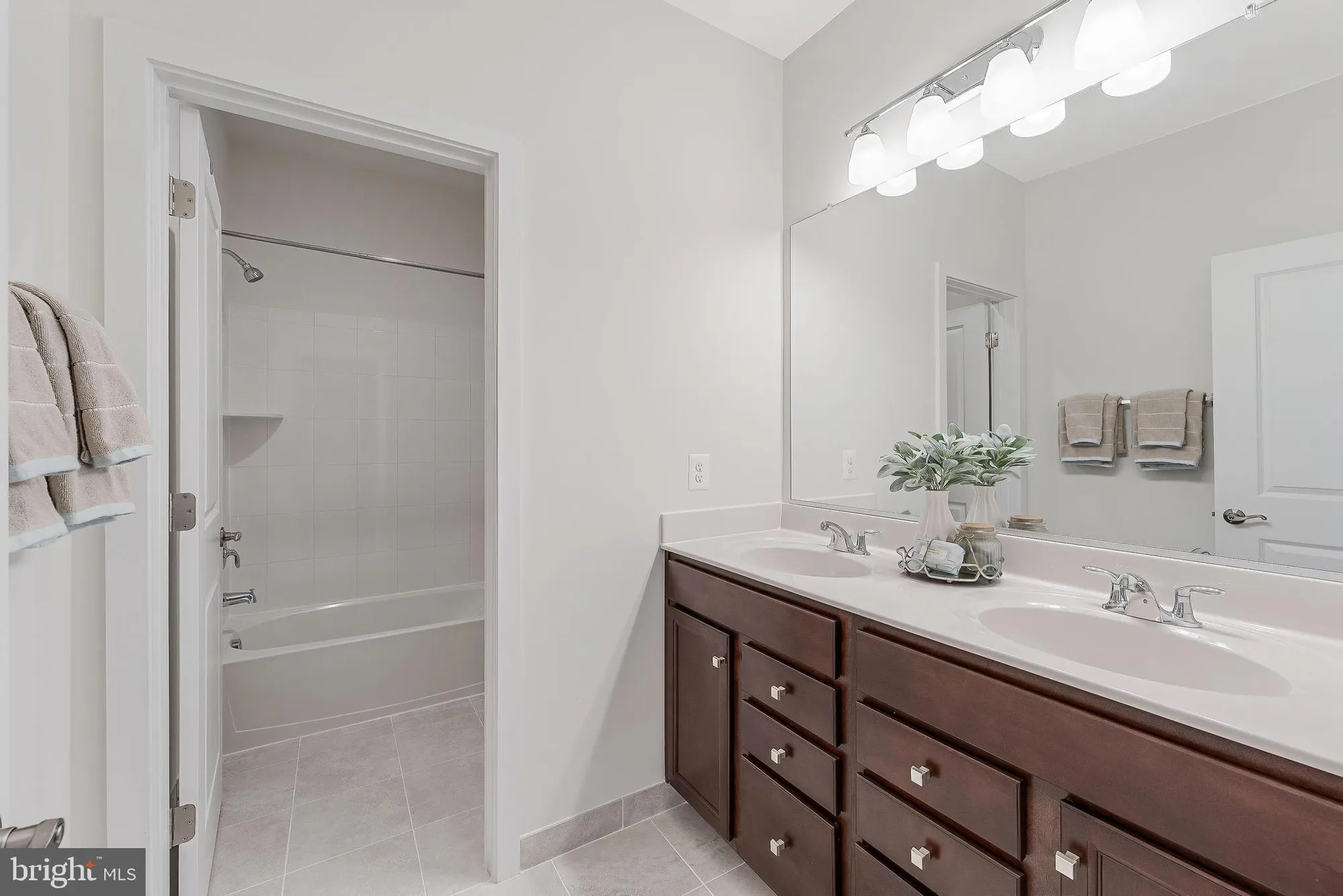 Property Slideshow image 30 of 41 | 23707 kinston ferry ter, Ashburn, VA, 20148