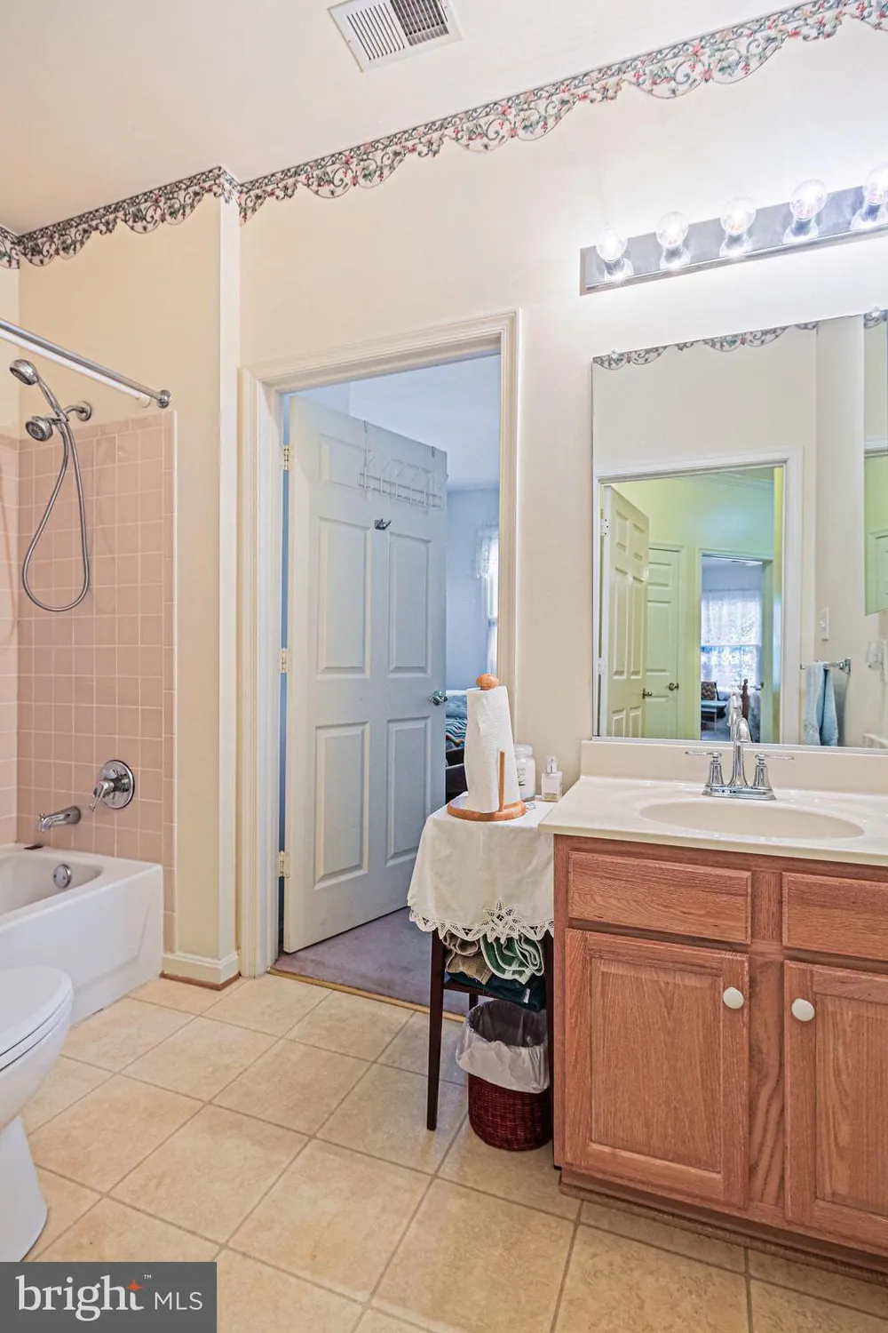 Property Slideshow image 17 of 39 | 13507 leesburg pl, Upper Marlboro, MD, 20774