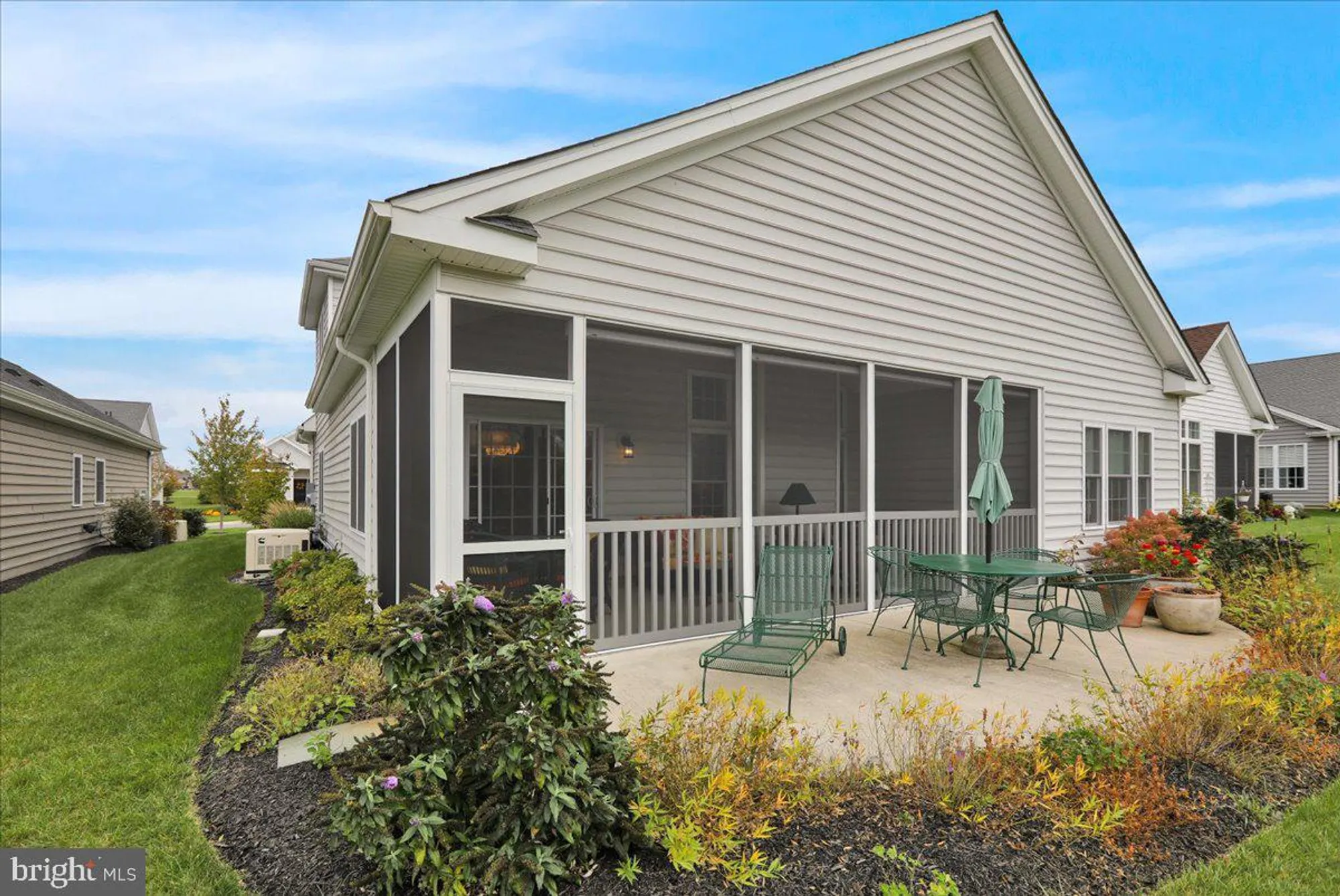 Property Slideshow image 9 of 65 | 122 american way, Downingtown, PA, 19335