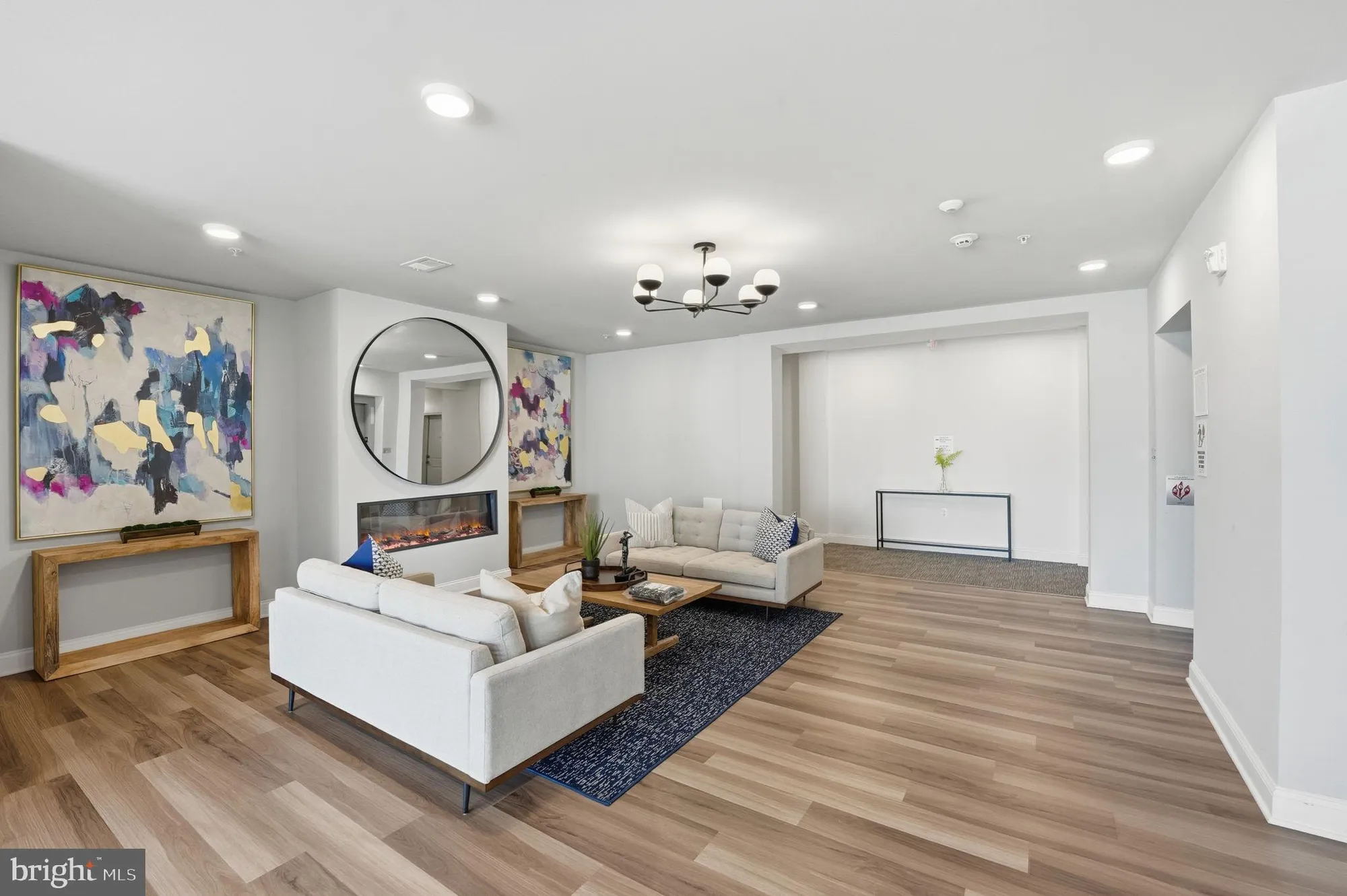 Property Slideshow image 28 of 36 | 13970 englefield dr unit 207, Woodbridge, VA, 22193