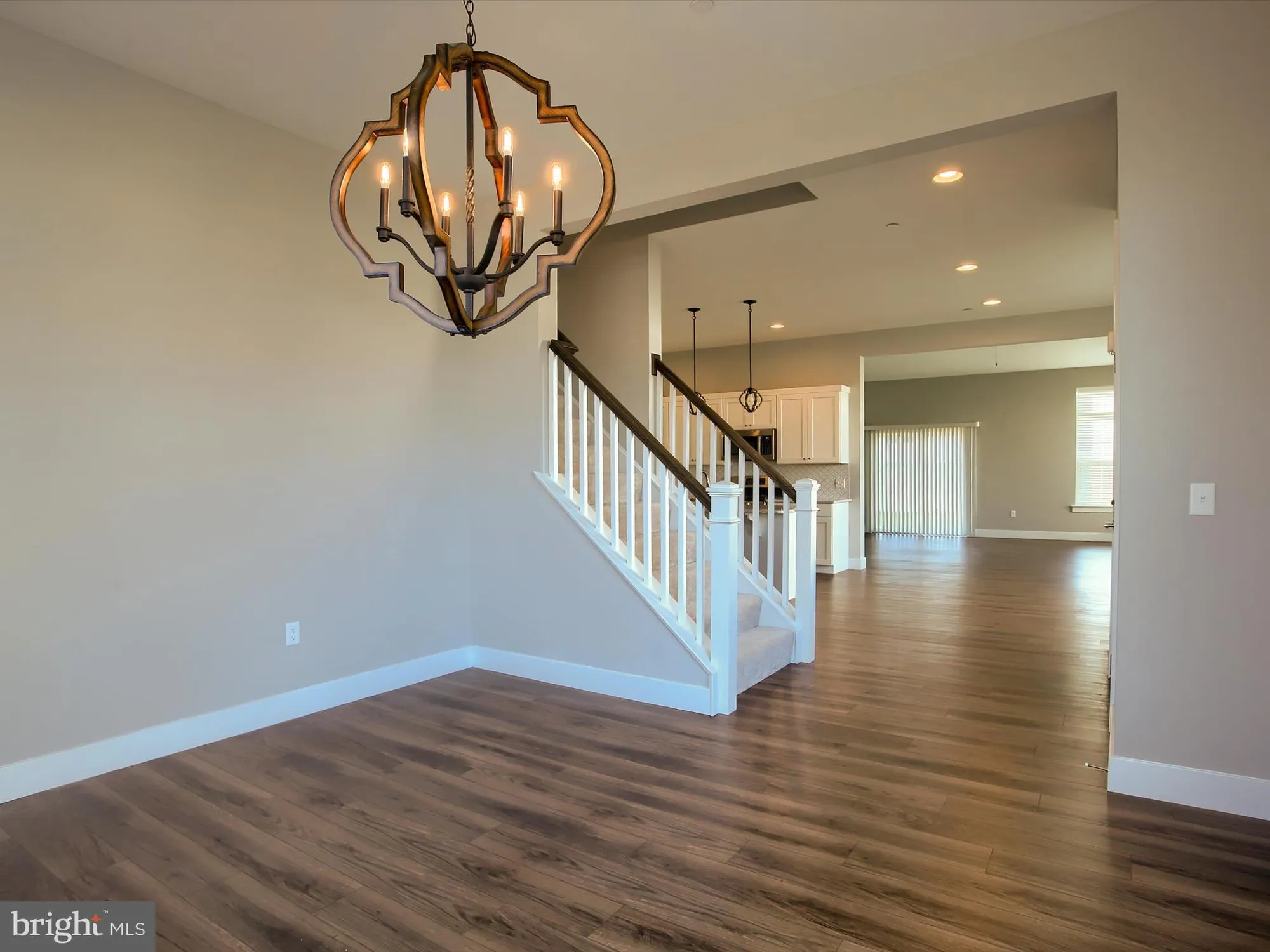 Property Slideshow image 8 of 52 | 787 aurora dr, Mechanicsburg, PA, 17055