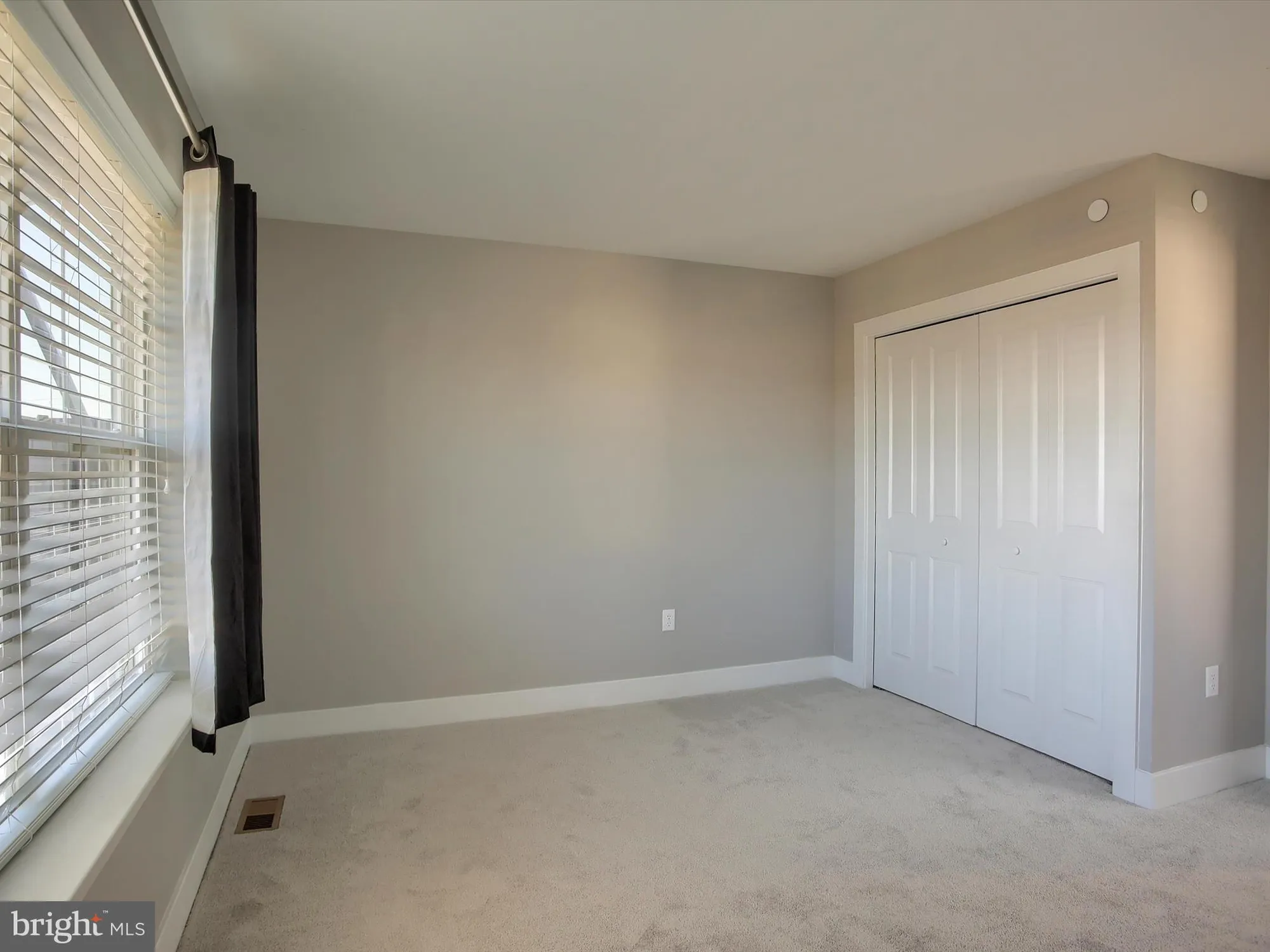 Property Slideshow image 32 of 52 | 787 aurora dr, Mechanicsburg, PA, 17055