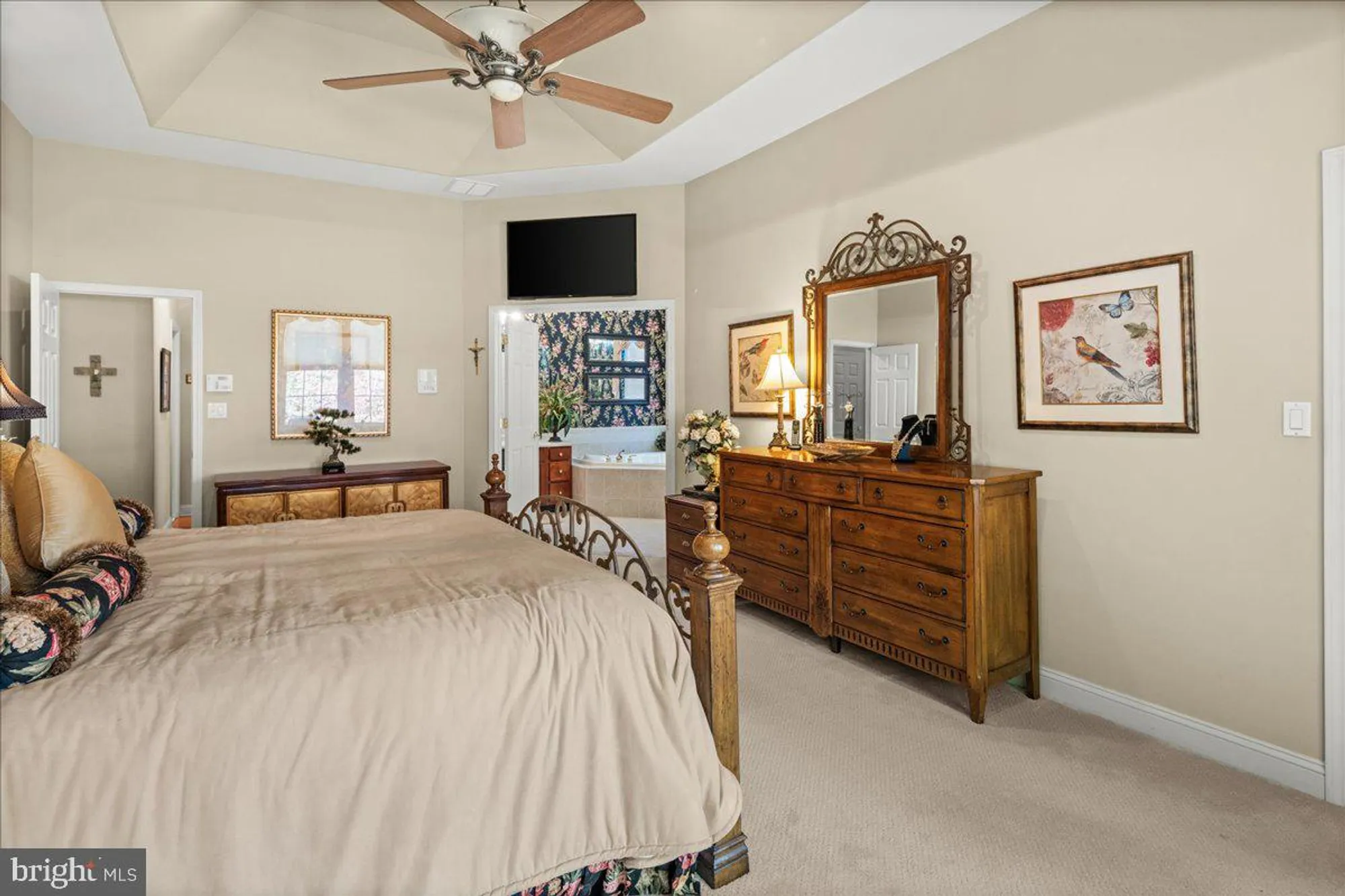 Property Slideshow image 17 of 68 | 9 spring lake ct, Barnegat, NJ, 08005