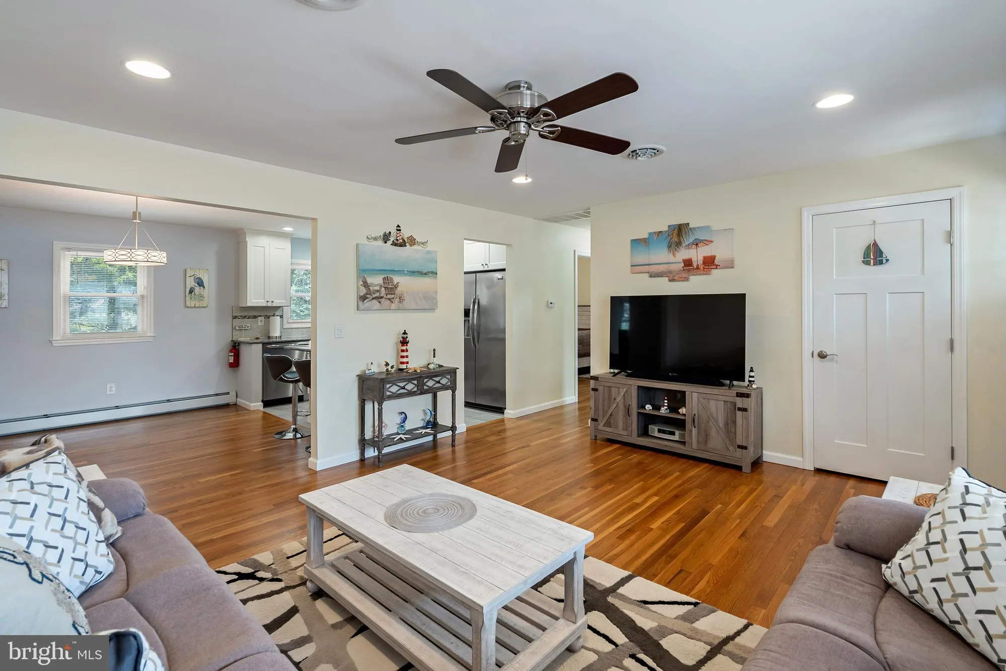 Property Slideshow image 14 of 36 | 90 westbrook dr, Toms River, NJ, 08757