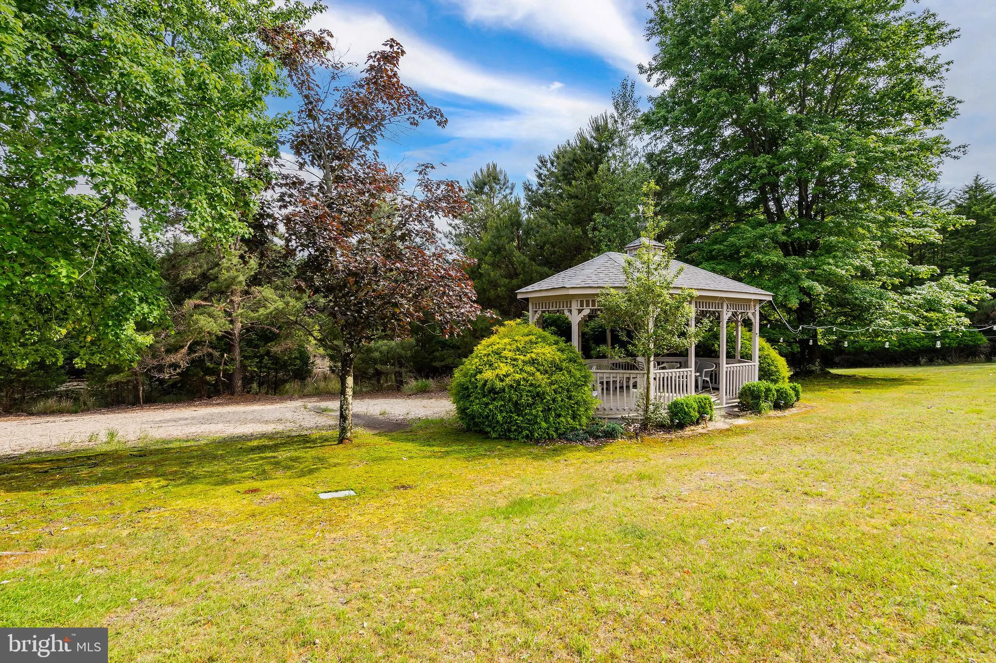 Property Slideshow image 33 of 36 | 90 westbrook dr, Toms River, NJ, 08757