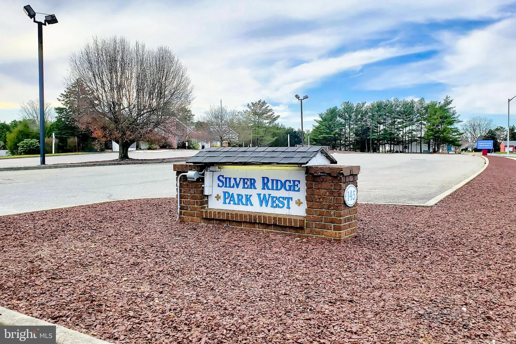 Property Slideshow image 28 of 36 | 90 westbrook dr, Toms River, NJ, 08757