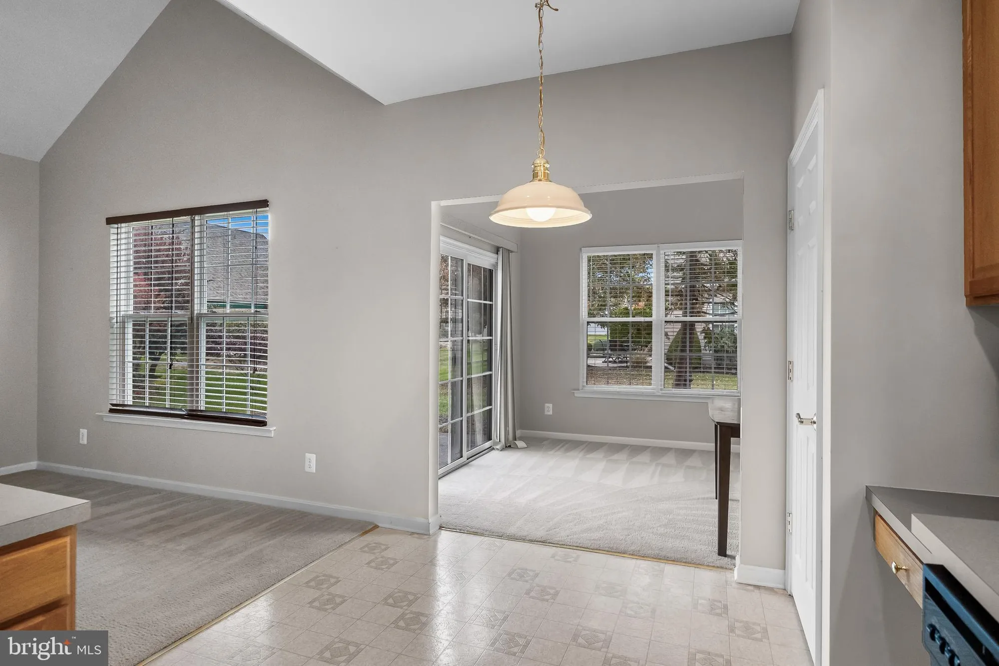 Property Slideshow image 13 of 33 | 11 mccay way, Riverside, NJ, 08075