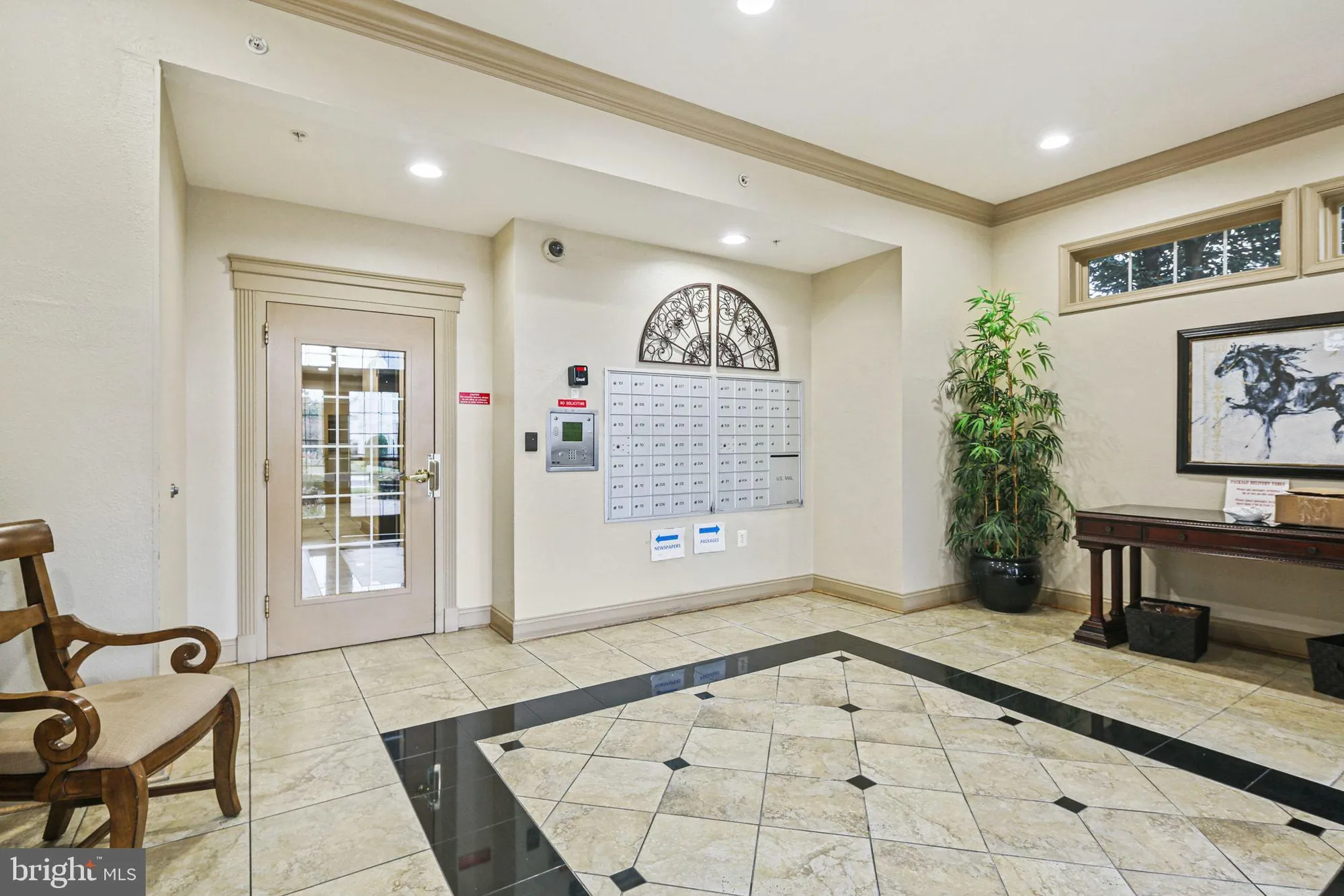 Property Slideshow image 29 of 33 | 8820 shining oceans way unit 207, Columbia, MD, 21045