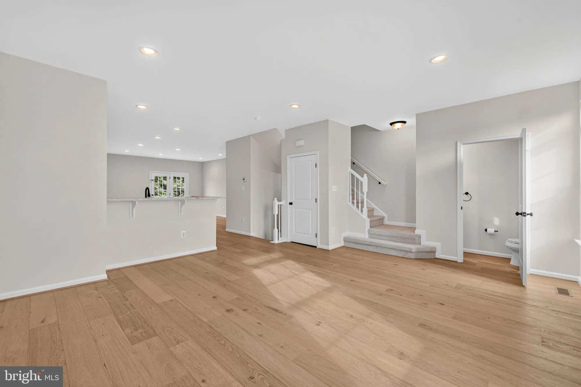 Property Slideshow image 16 of 50 | 182 trout lily dr, Lake Frederick, VA, 22630