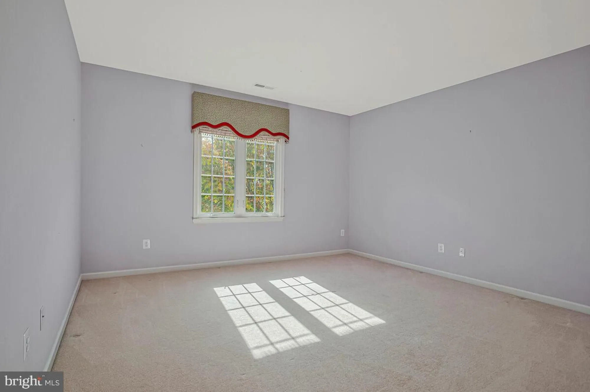 Property Slideshow image 36 of 72 | 8740 endless ocean way 26, Columbia, MD, 21045