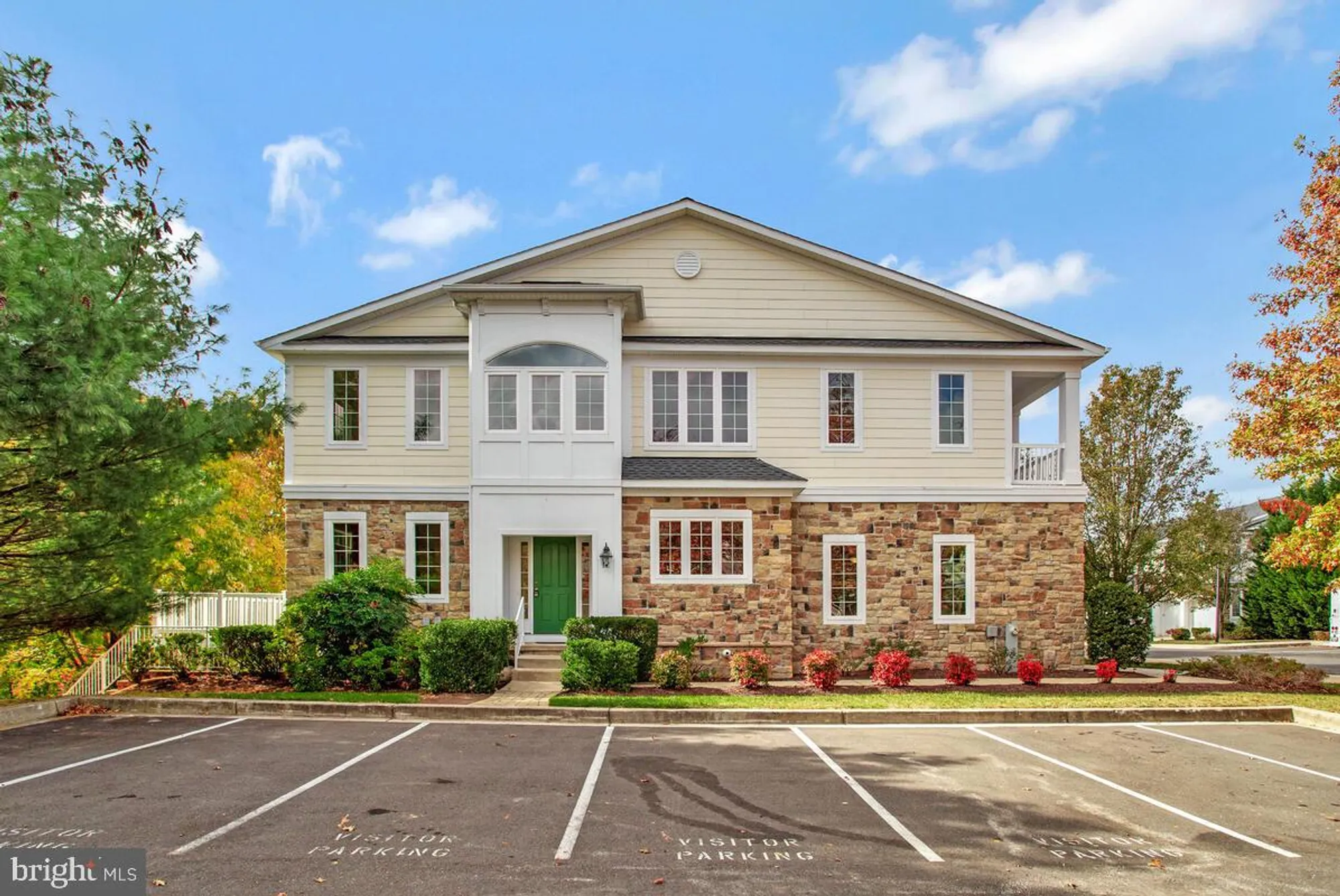 Property Slideshow image 3 of 72 | 8740 endless ocean way 26, Columbia, MD, 21045