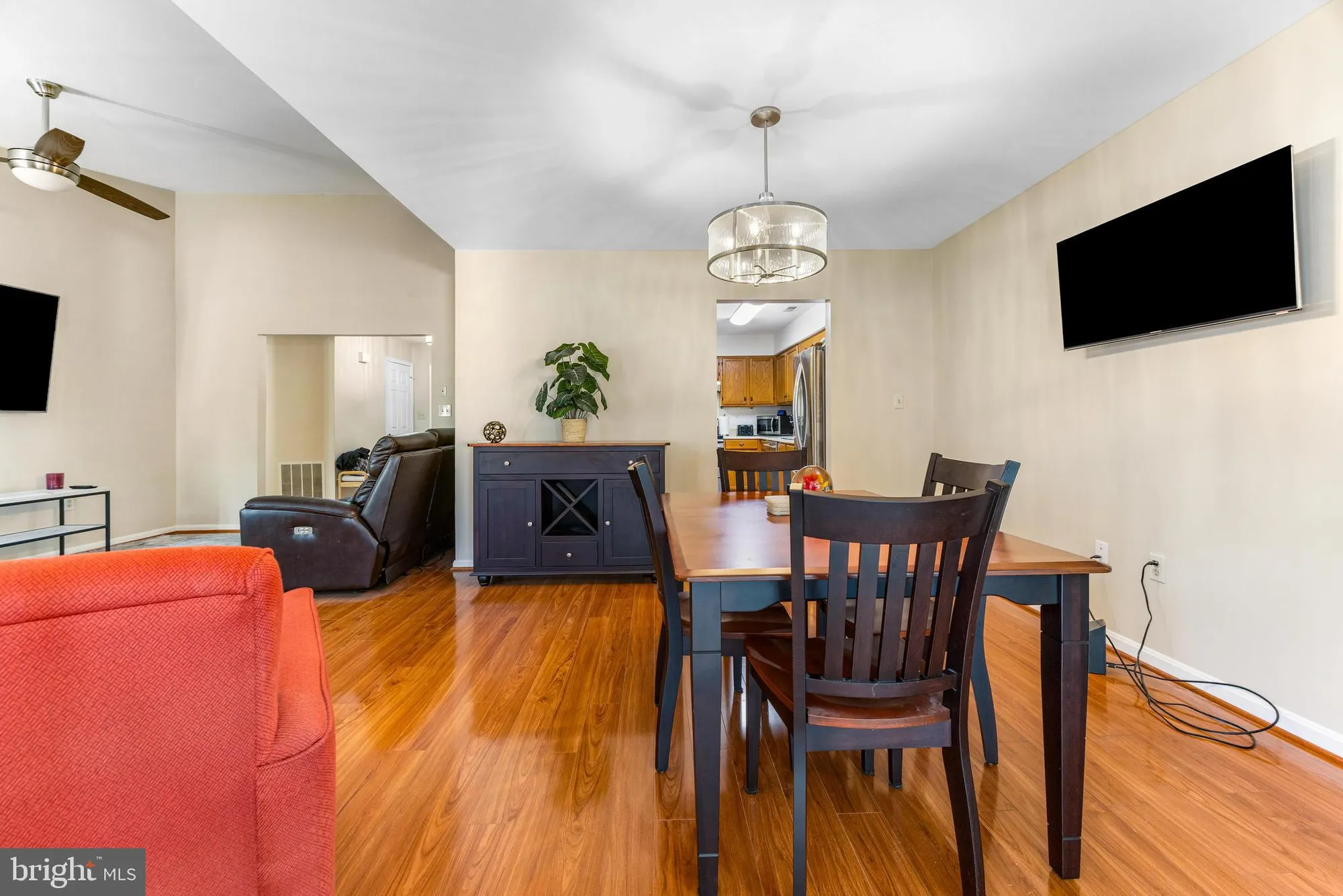 Property Slideshow image 11 of 33 | 825 coxswain way, Annapolis, MD, 21401