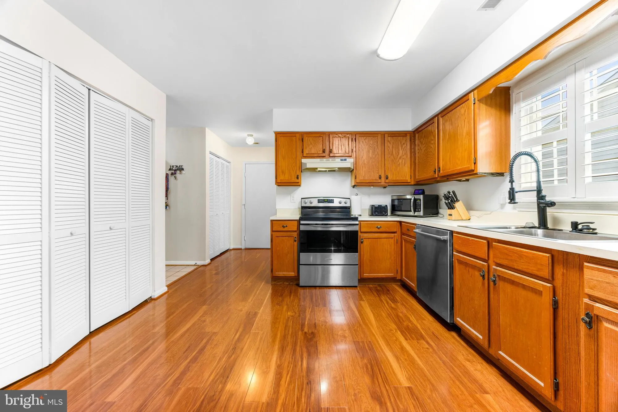 Property Slideshow image 13 of 33 | 825 coxswain way, Annapolis, MD, 21401