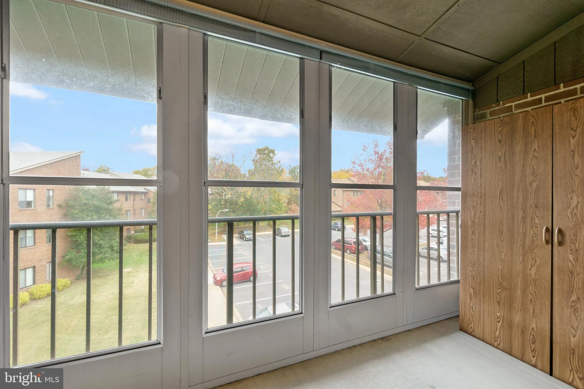 Property Slideshow image 13 of 31 | 15300 beaverbrook ct # 88-3f, Silver Spring, MD, 20906