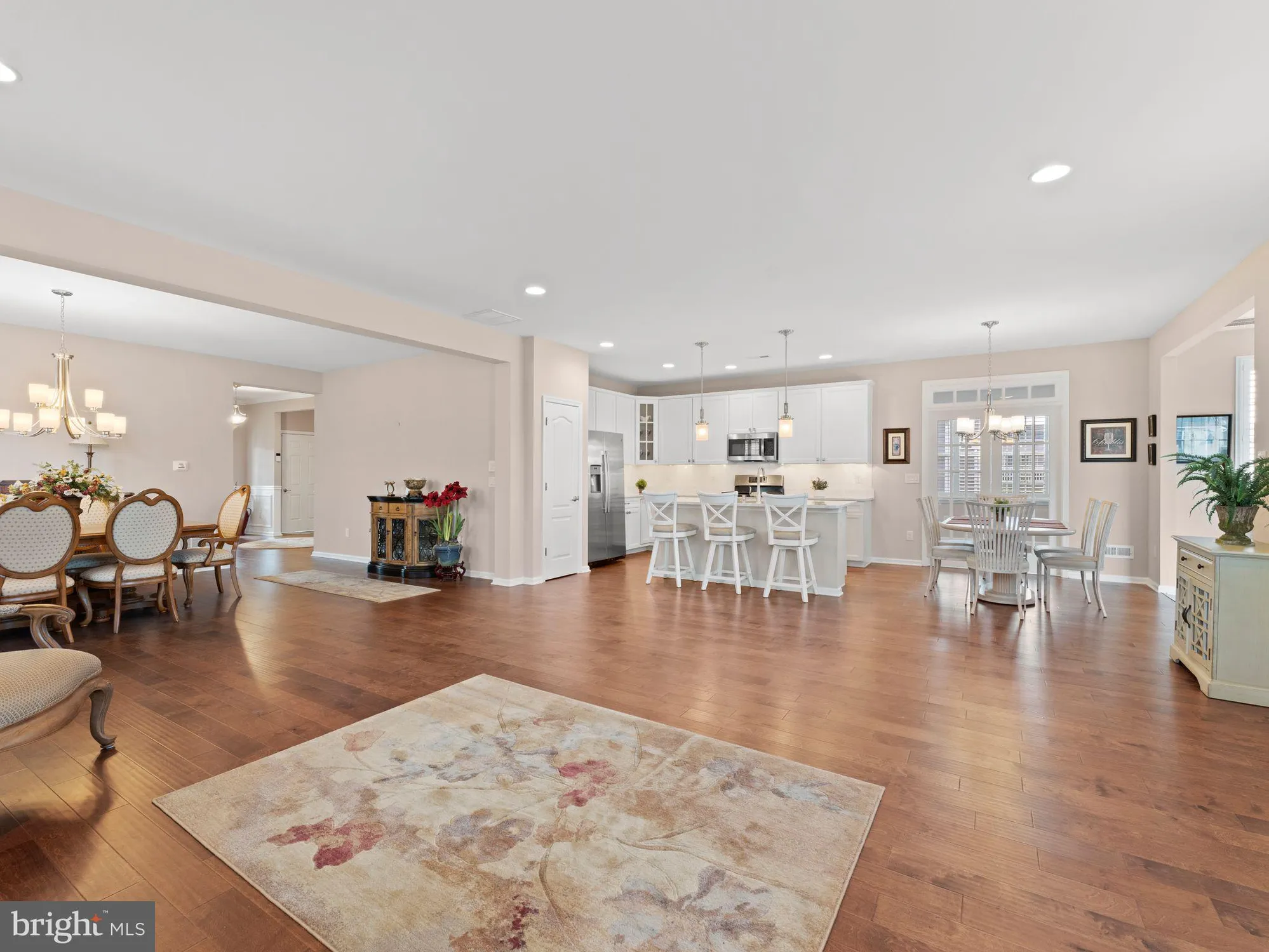 Property Slideshow image 9 of 33 | 215 kippen dr, Williamstown, NJ, 08094