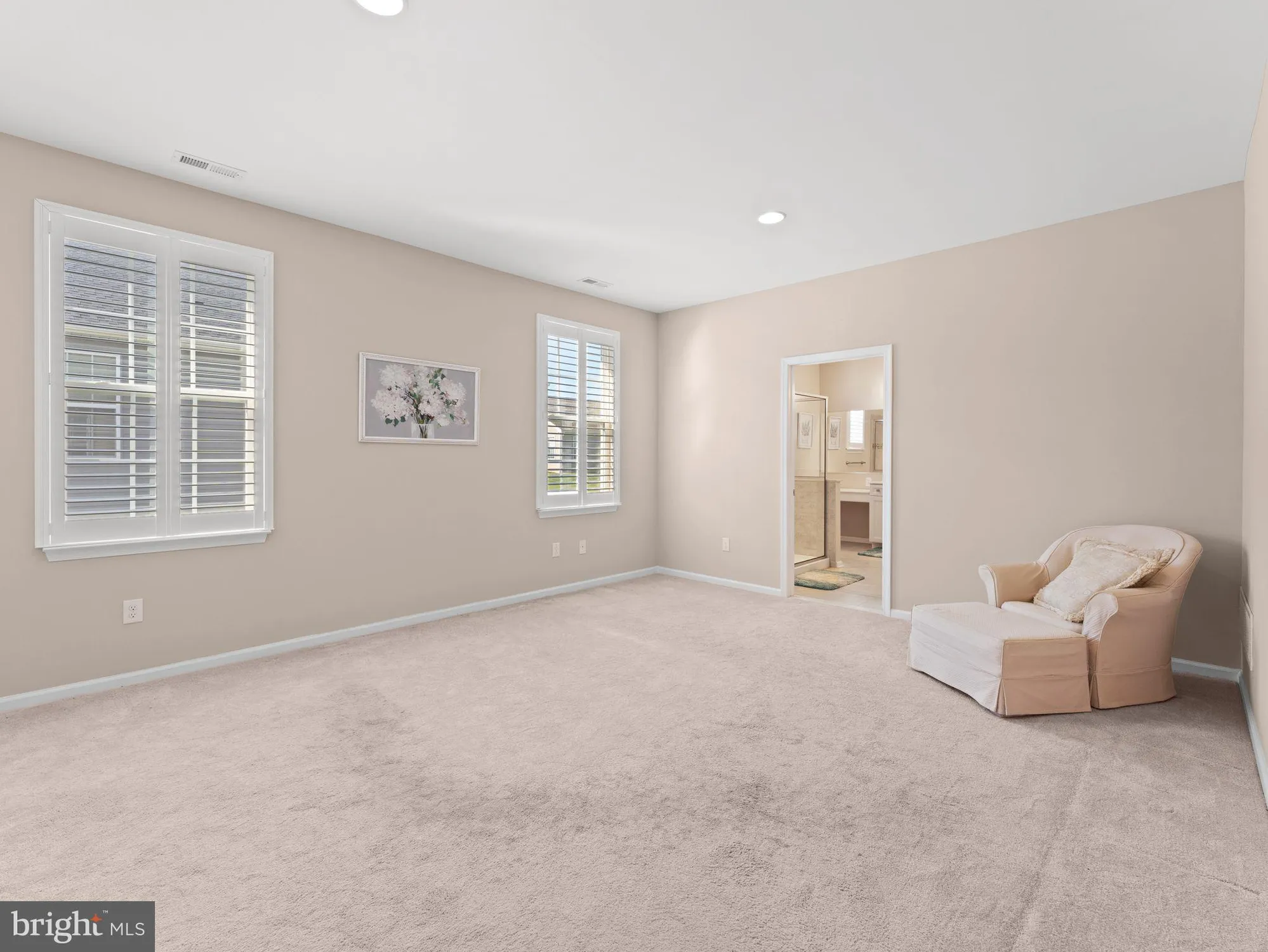 Property Slideshow image 20 of 33 | 215 kippen dr, Williamstown, NJ, 08094