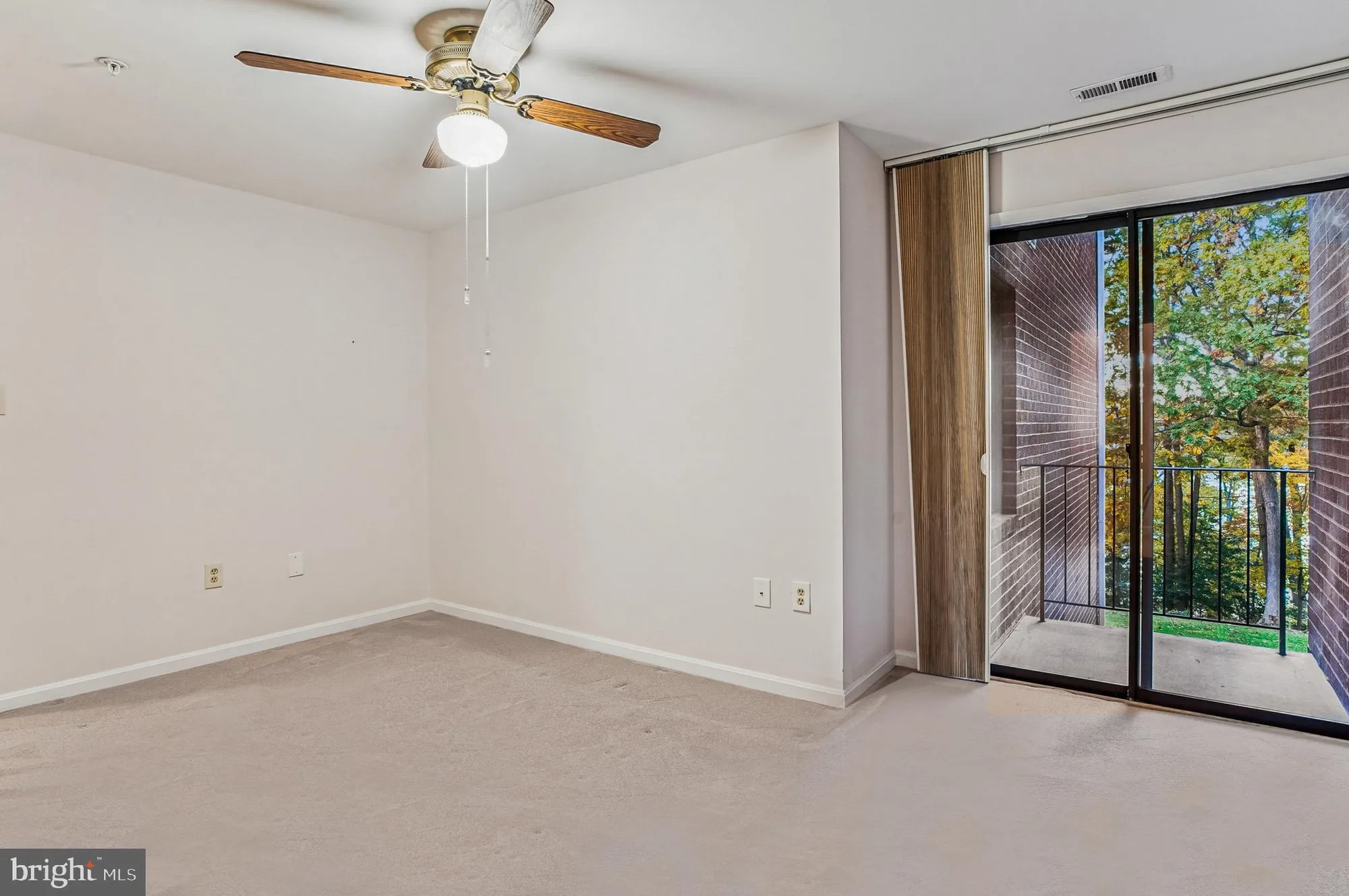 Property Slideshow image 36 of 53 | 2900 shipmaster way apt 216, Annapolis, MD, 21401