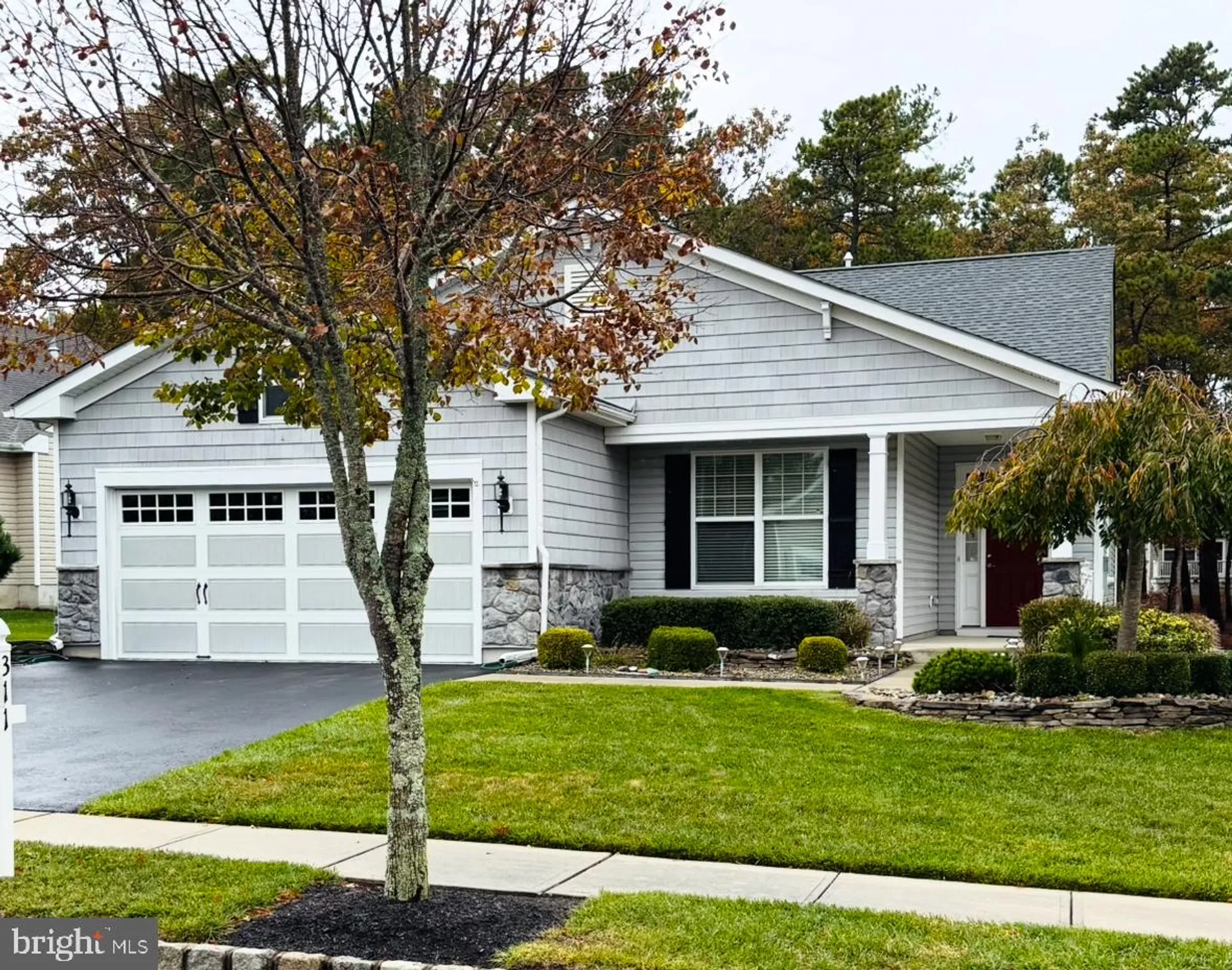 Property Slideshow image 2 of 8 | 311 newport way, Little Egg Harbor Twp, NJ, 08087